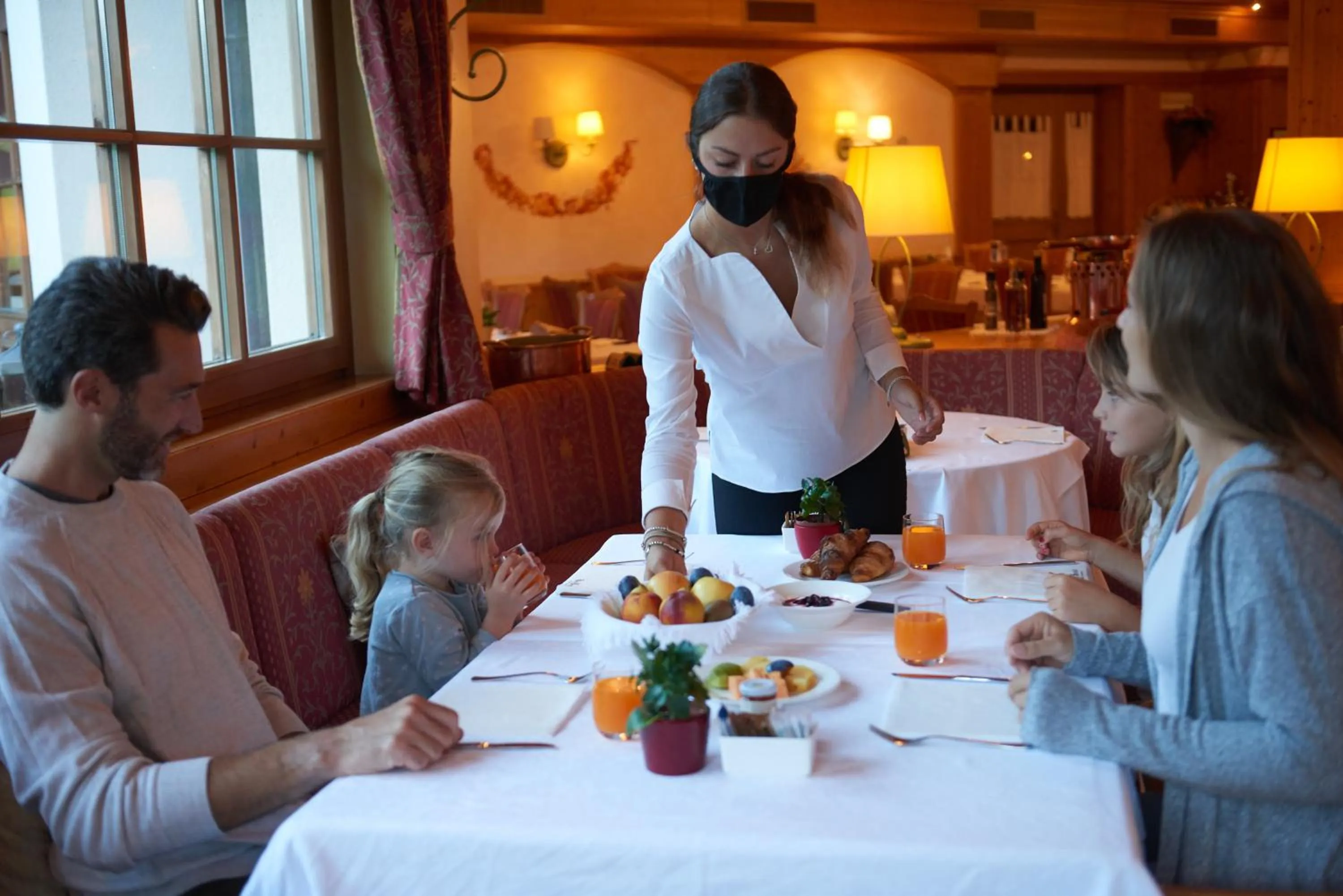 Restaurant/places to eat in Hotel Bertelli