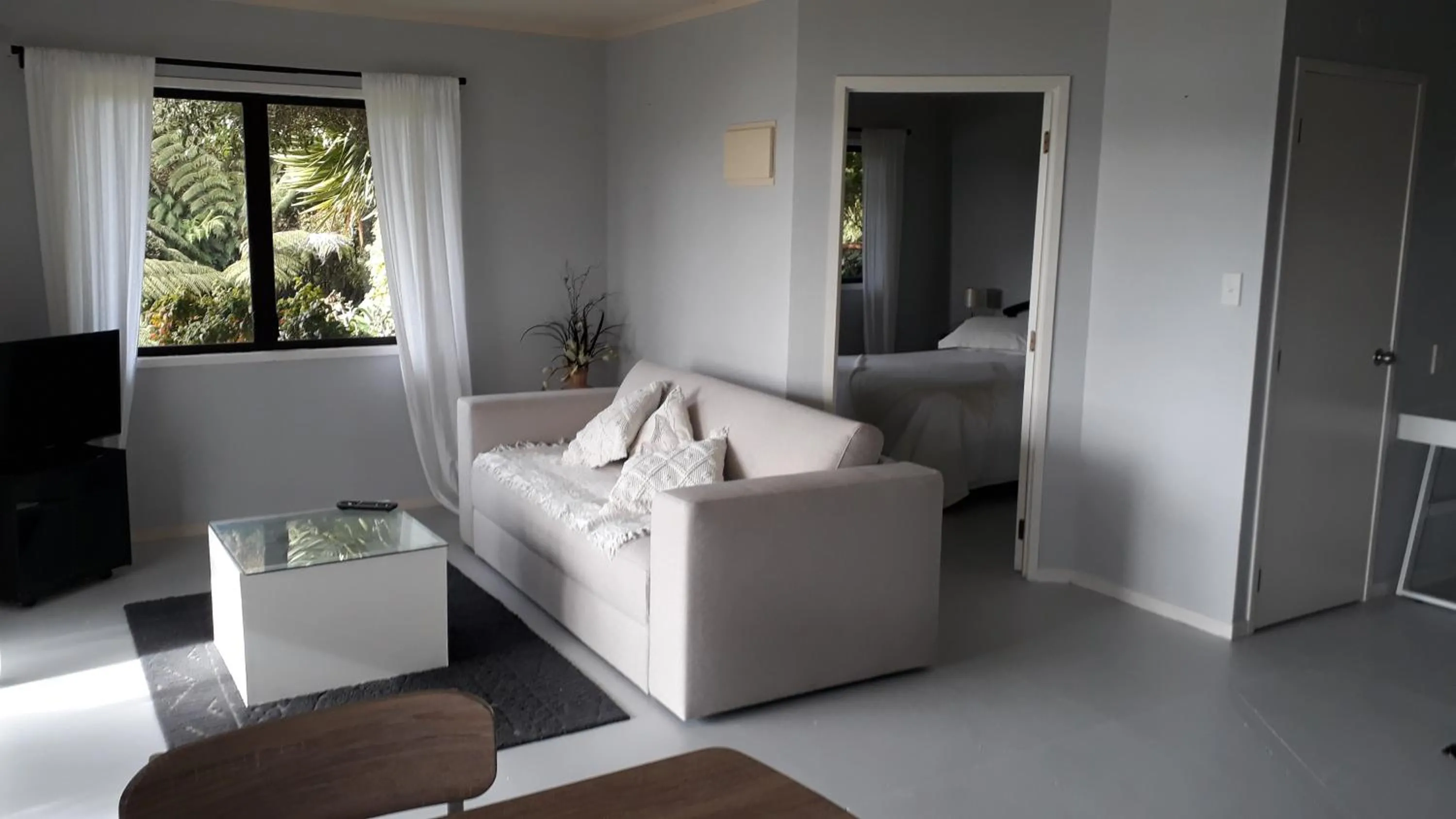 Pipiroa Bay Homestay