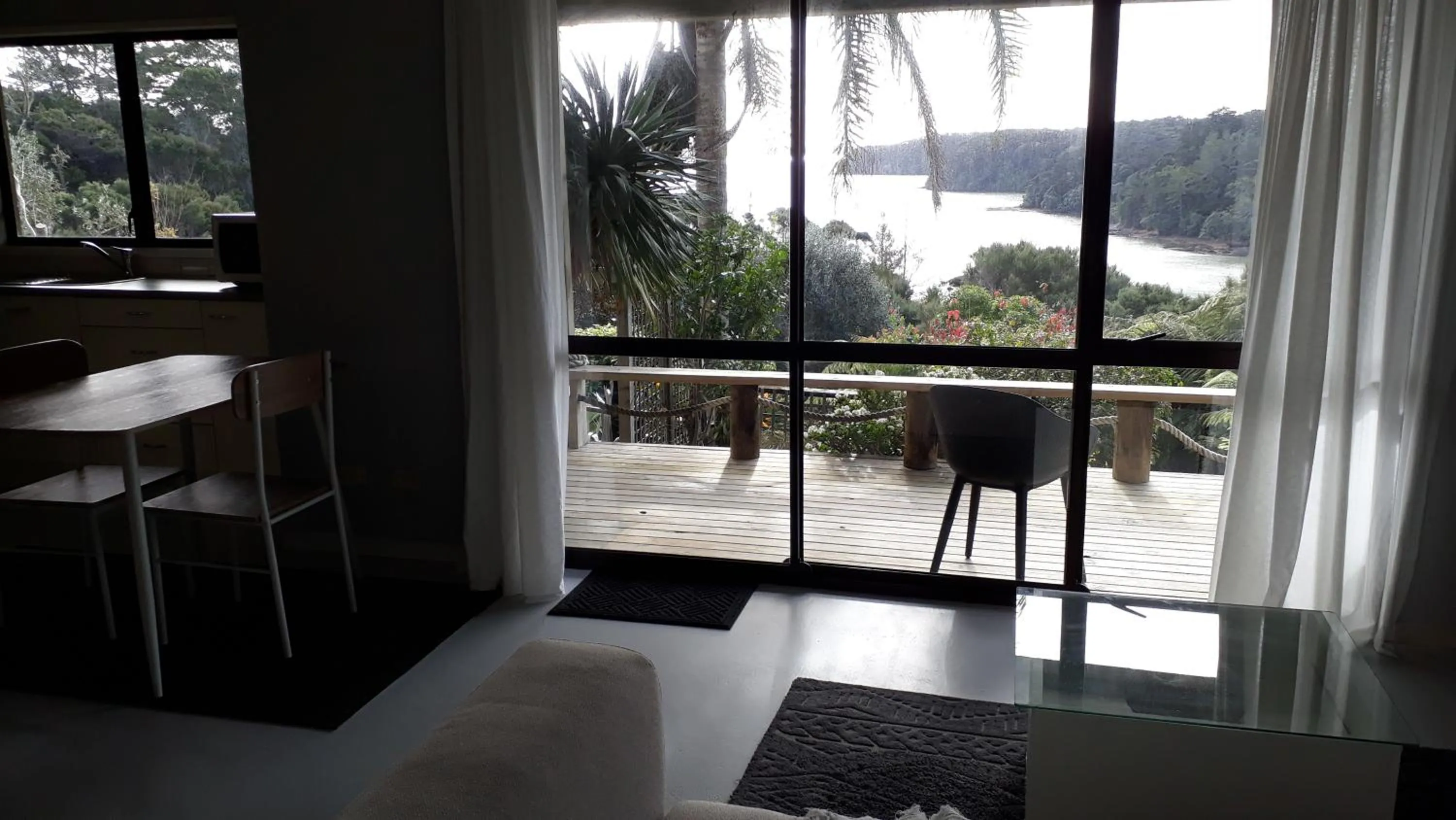 Pipiroa Bay Homestay