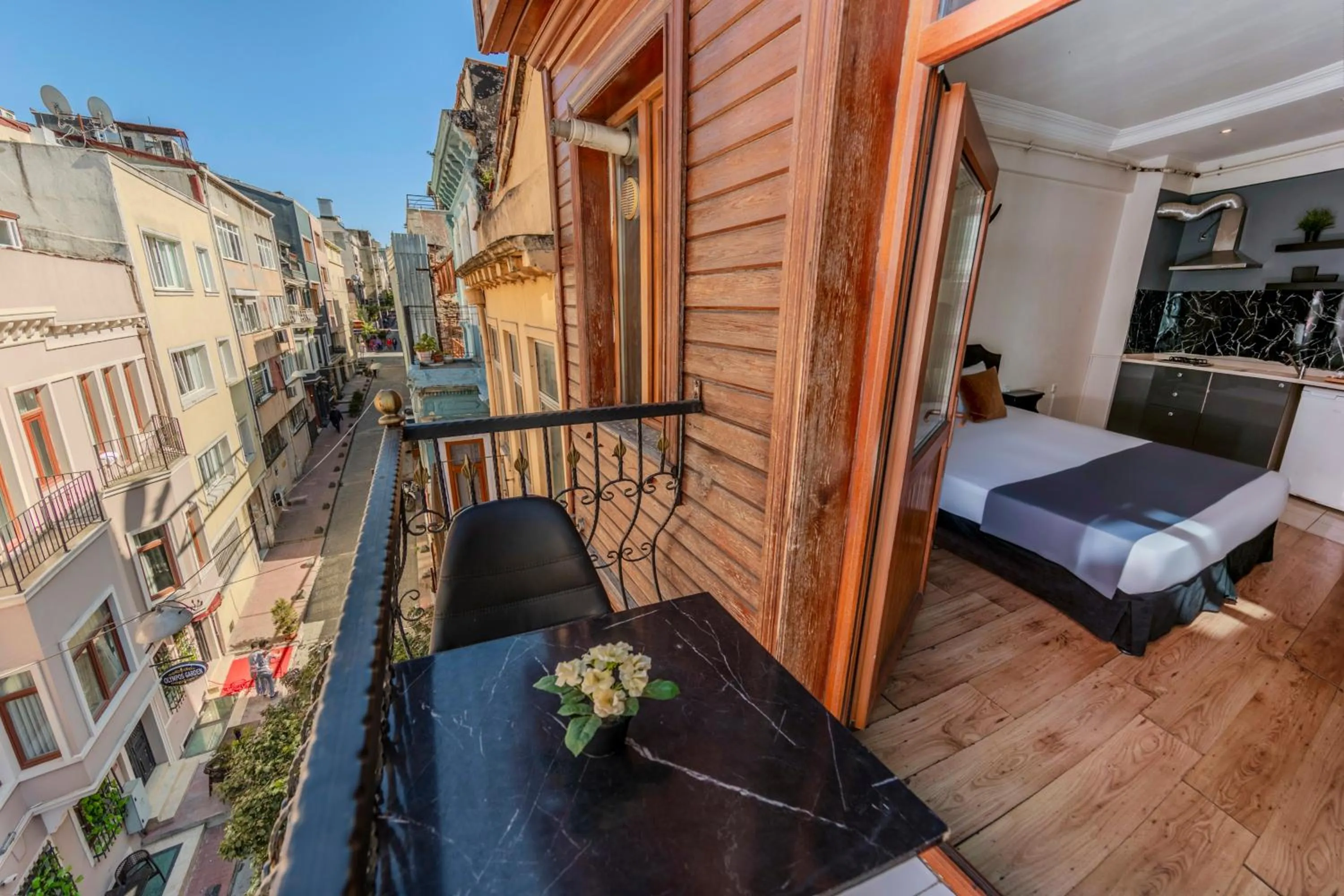 Balcony/Terrace in Brk Dream Suites Taksim