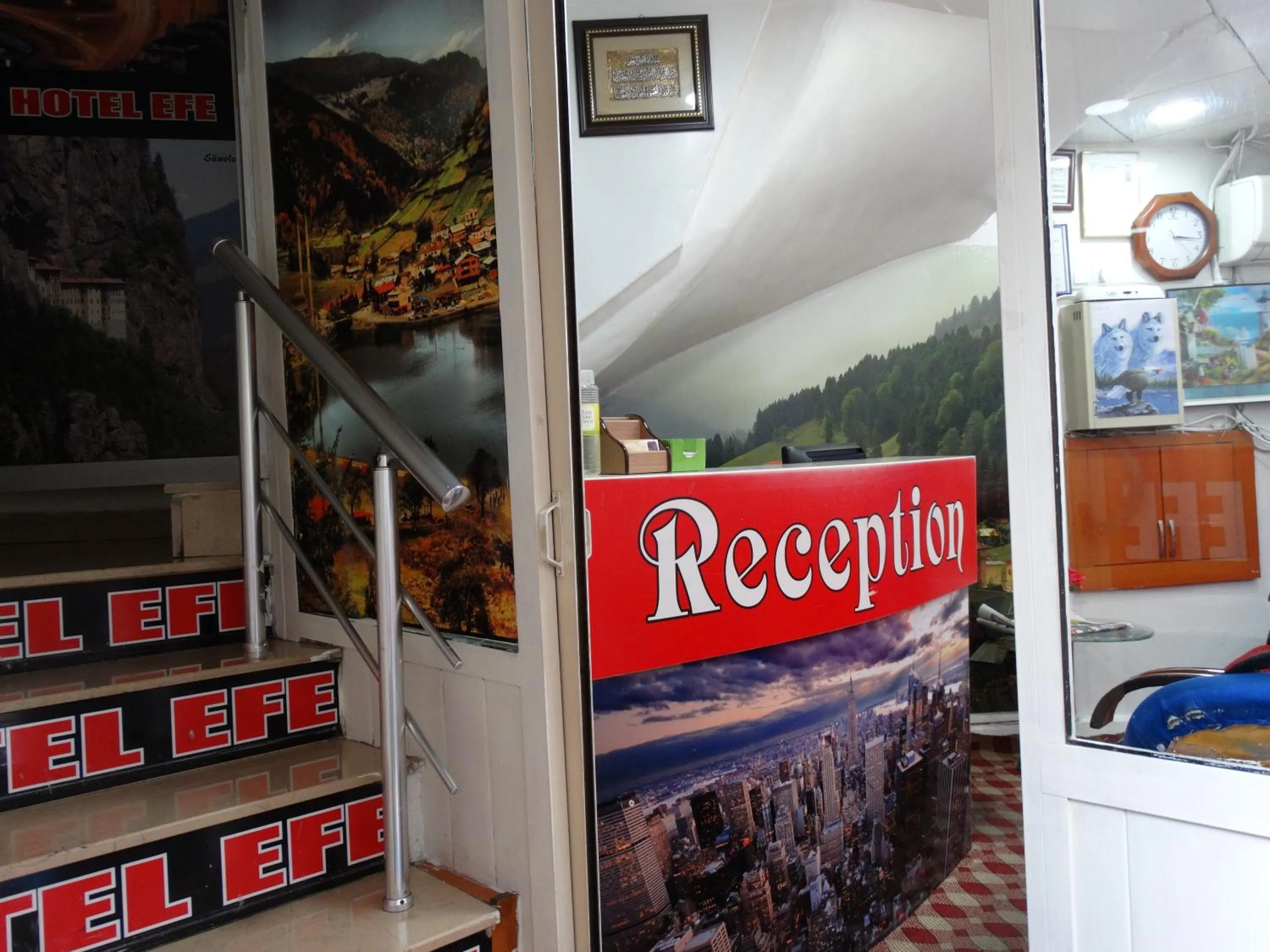 Facade/entrance in Hotel Efe