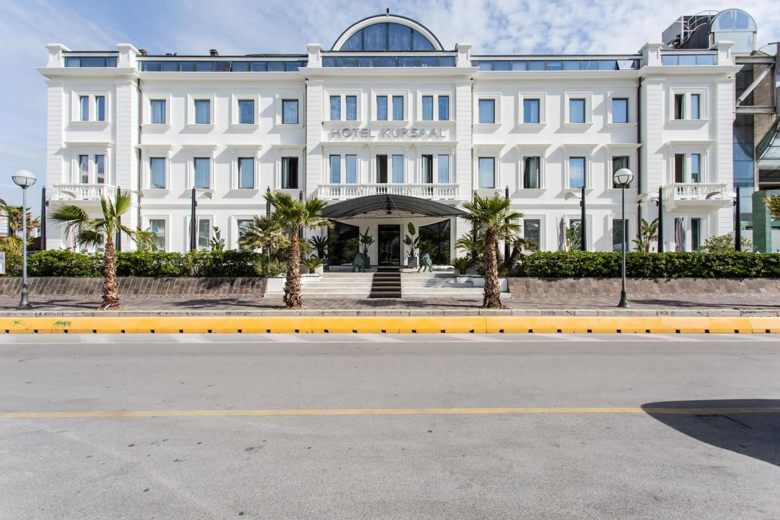 Property Building in Kursaal Hotel