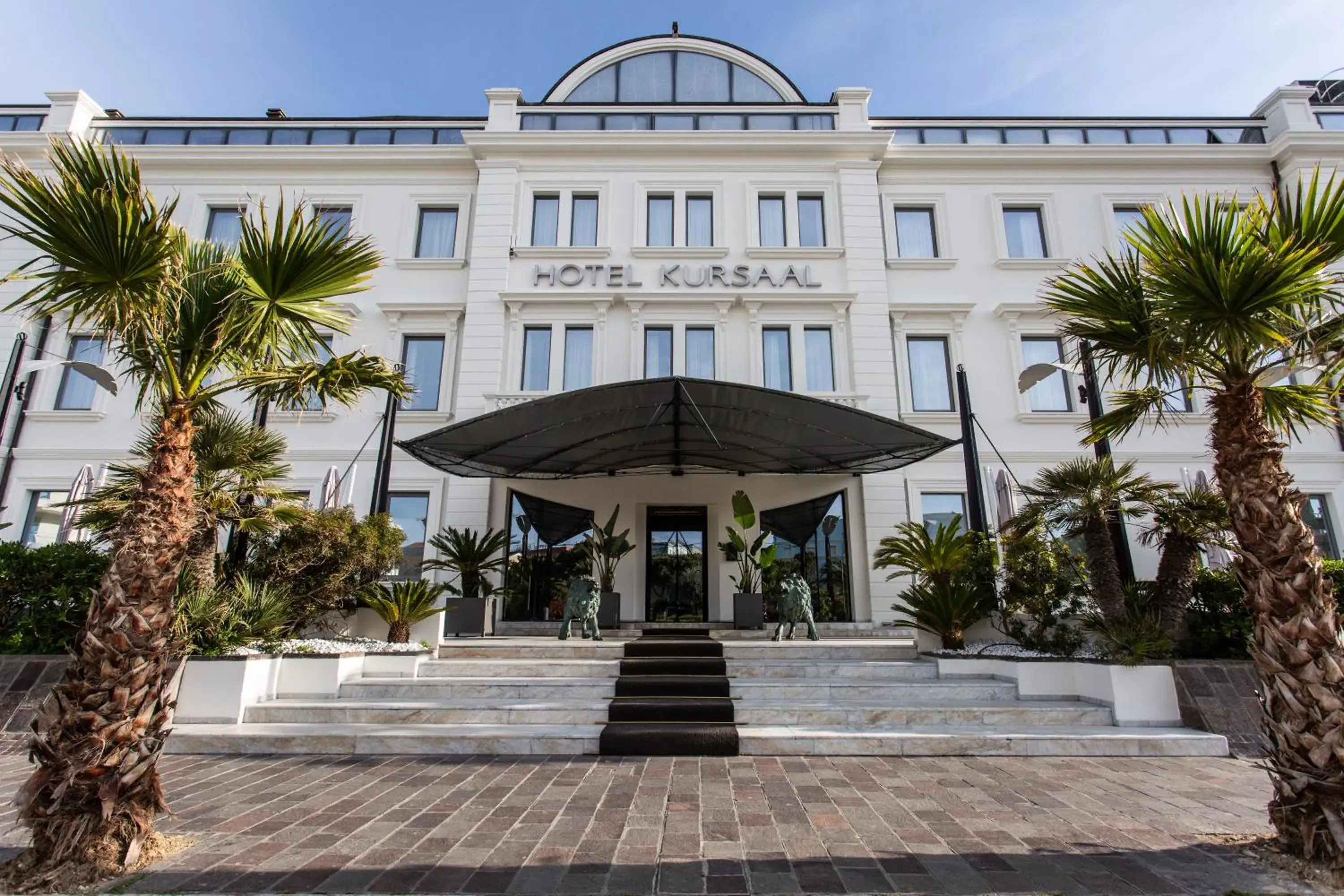 Facade/entrance, Property Building in Kursaal Hotel