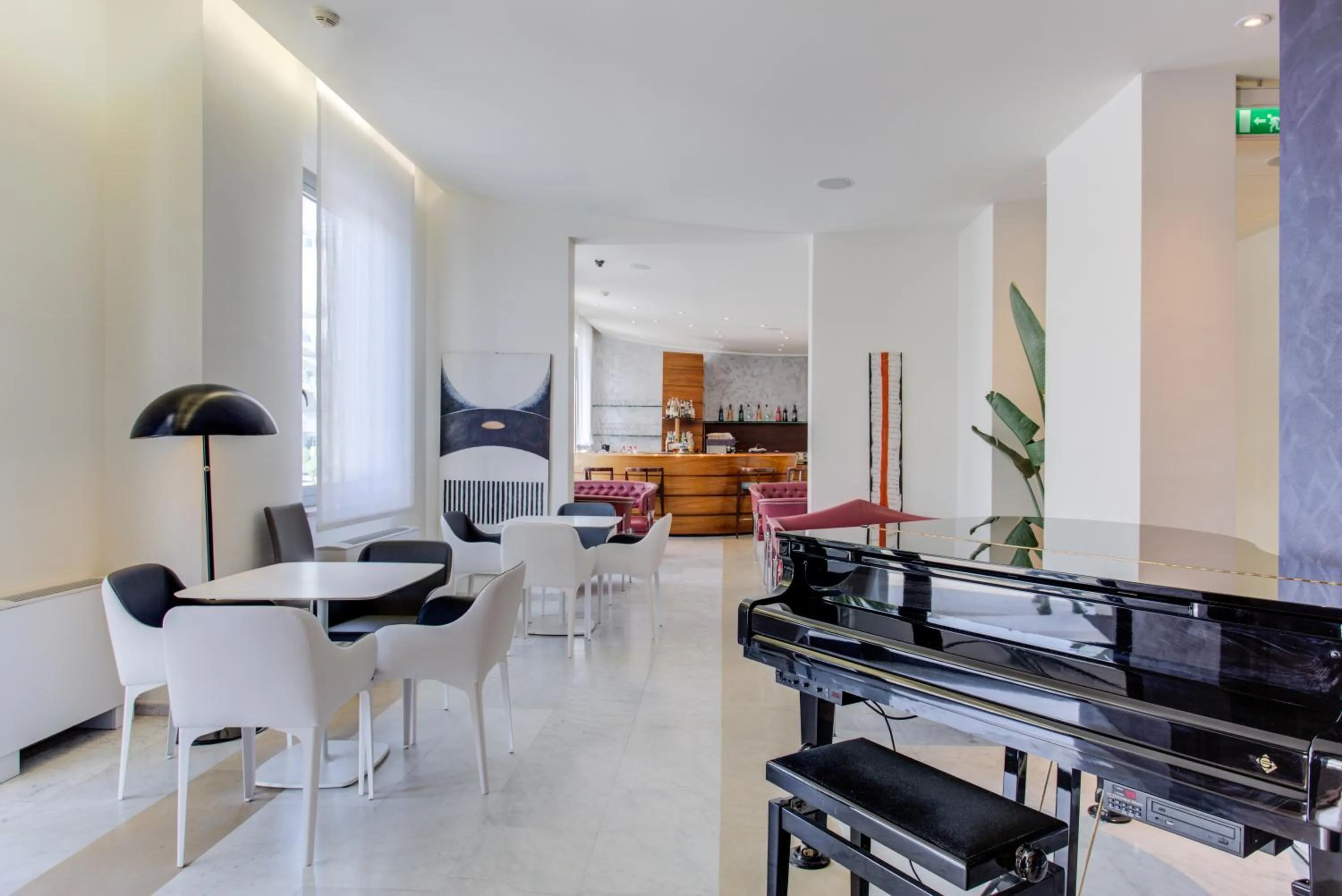 Lounge or bar in Kursaal Hotel