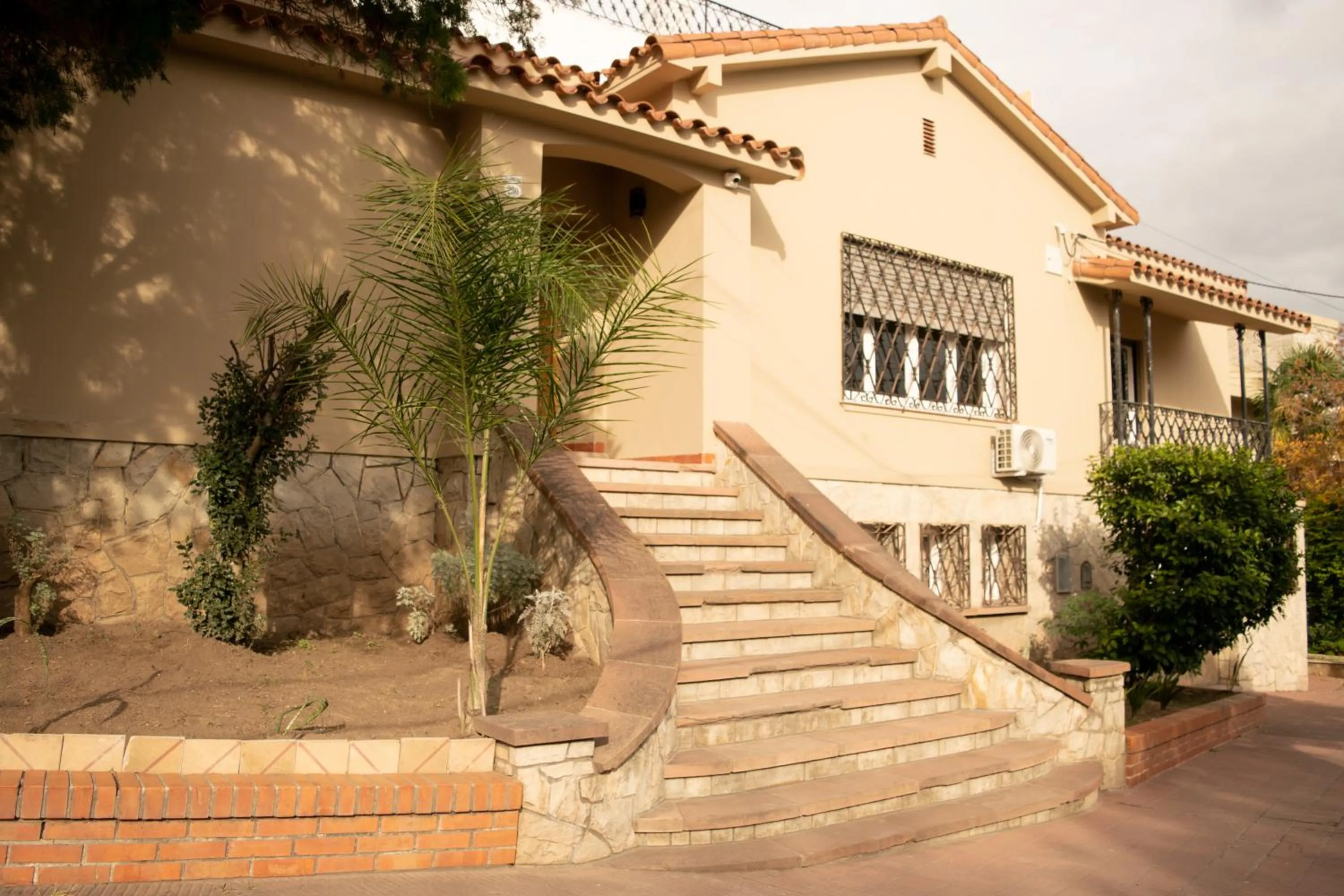 Property building in La Casona del Monumento