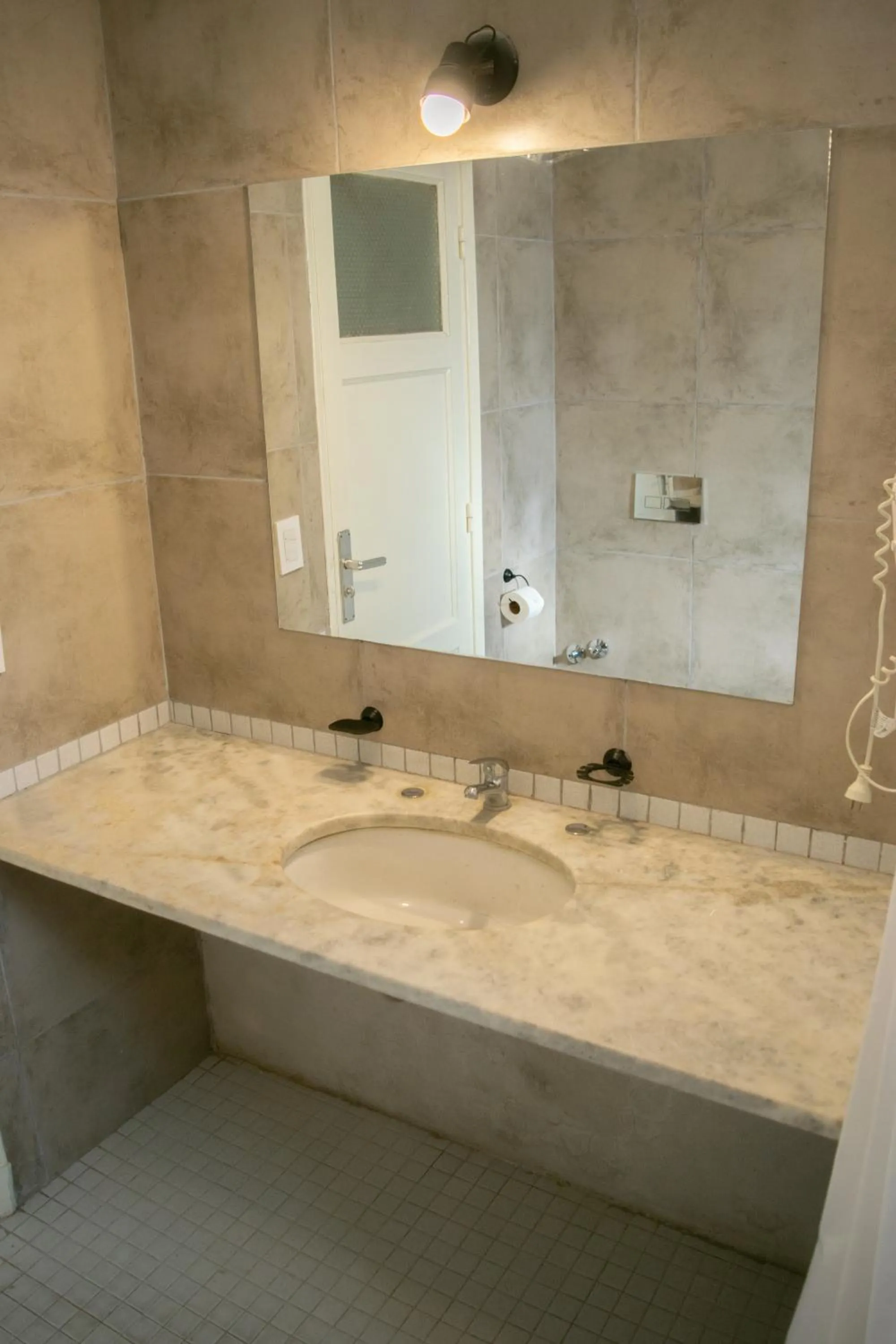 Bathroom in La Casona del Monumento