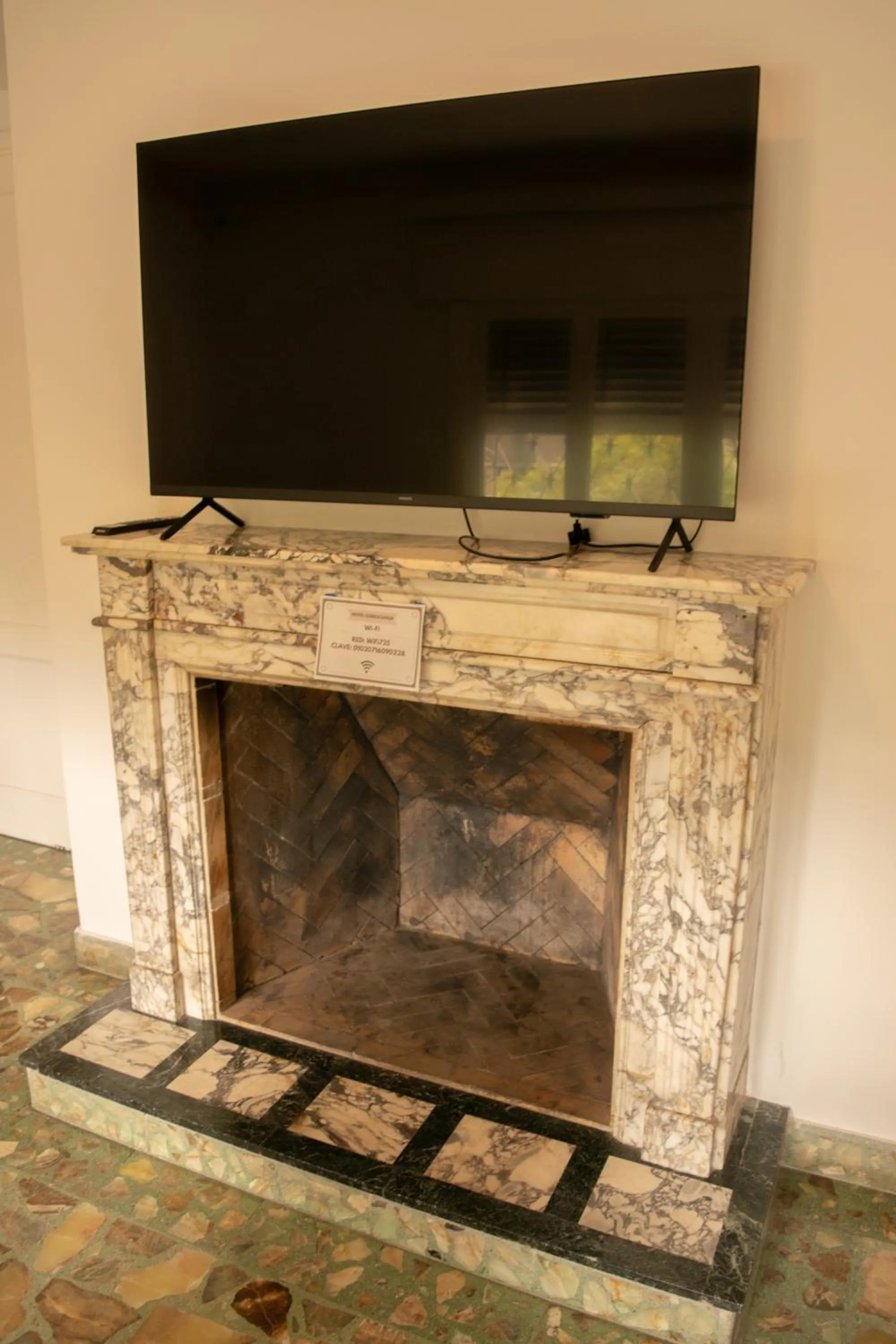 Lounge or bar in La Casona del Monumento