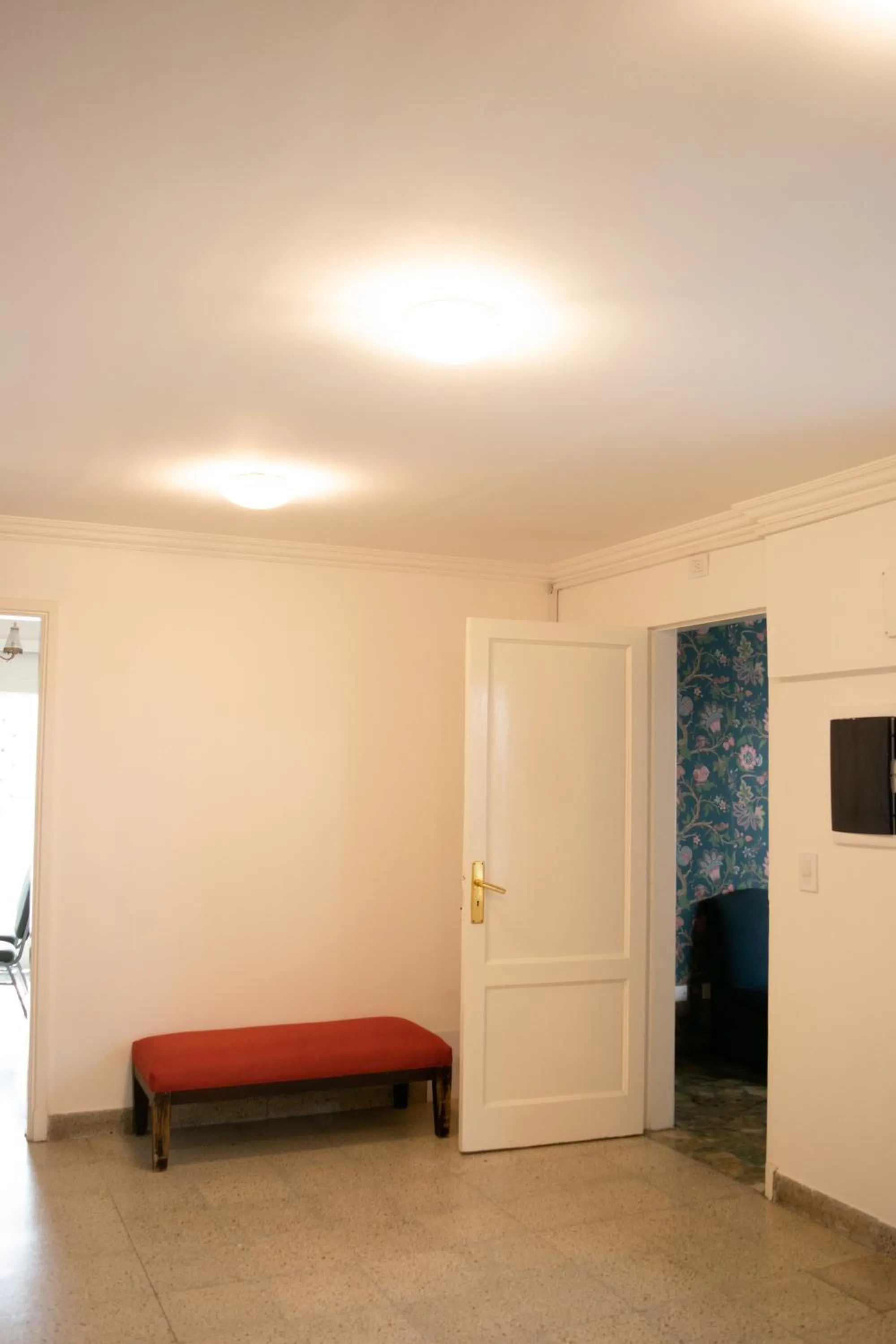 Living room, Bed in La Casona del Monumento