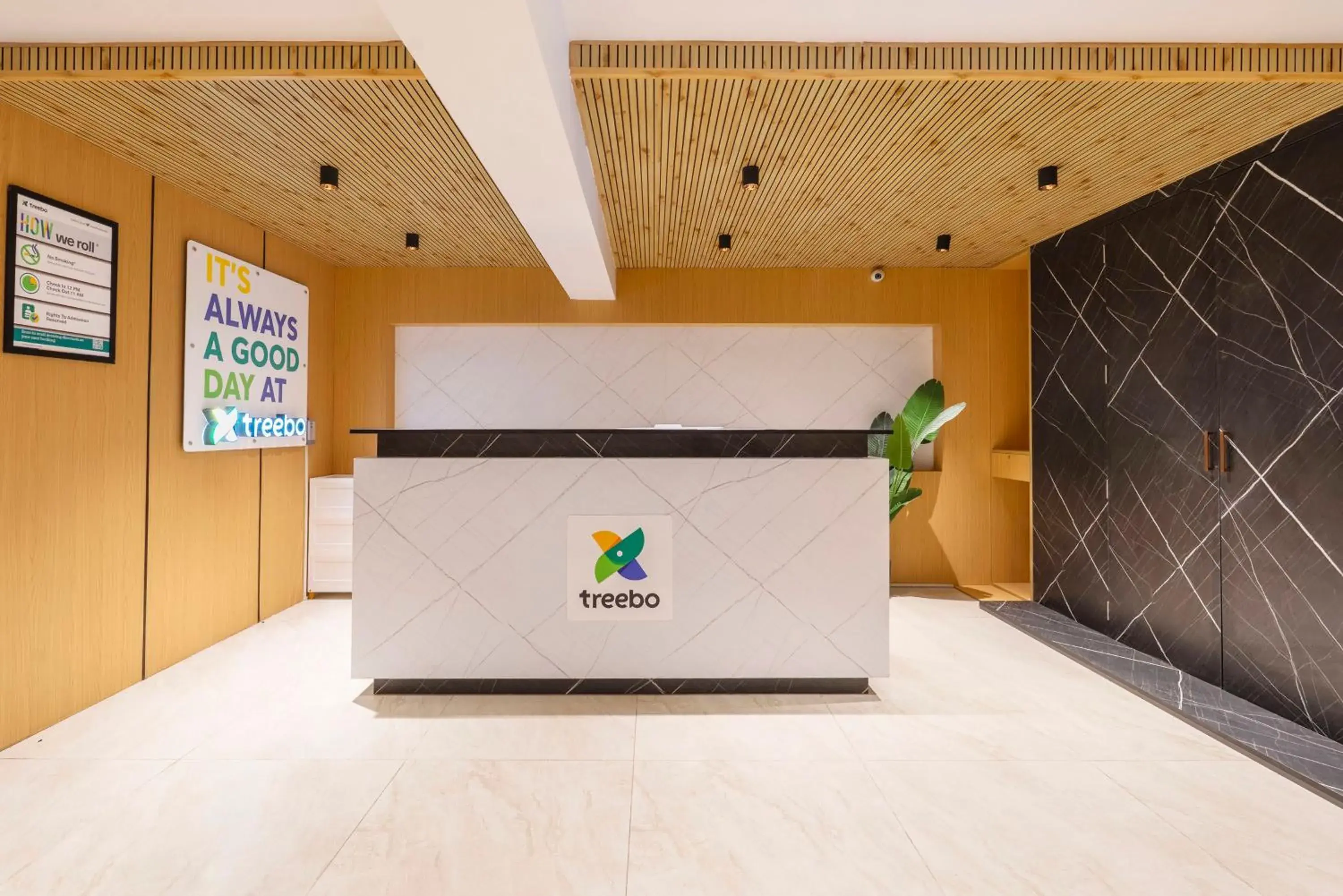 Lobby or reception in Treebo Premium Taara Lobby or reception in Treebo Premium Taara