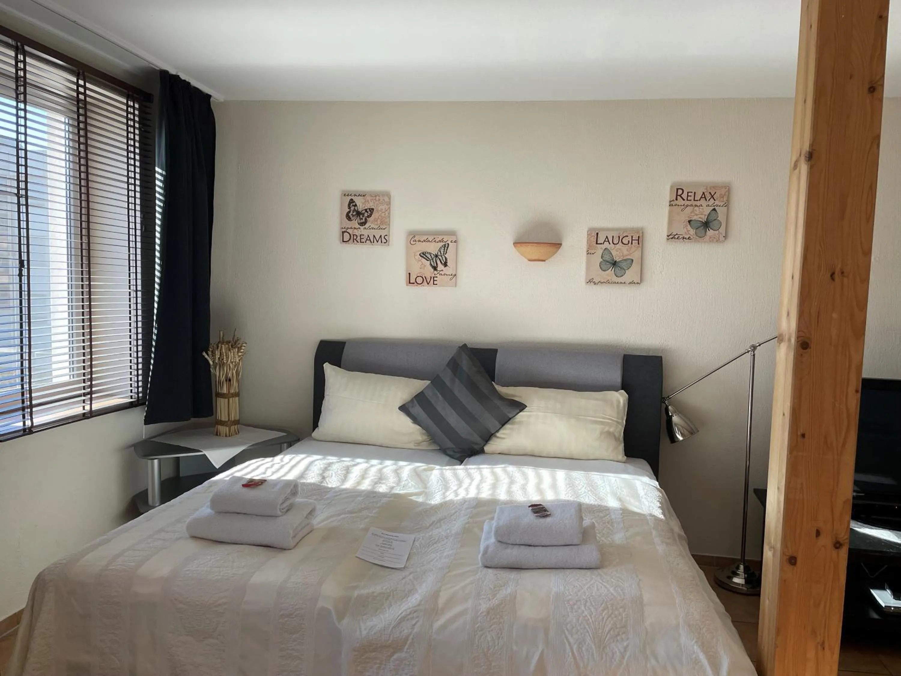 Bed in Hotel Corsten