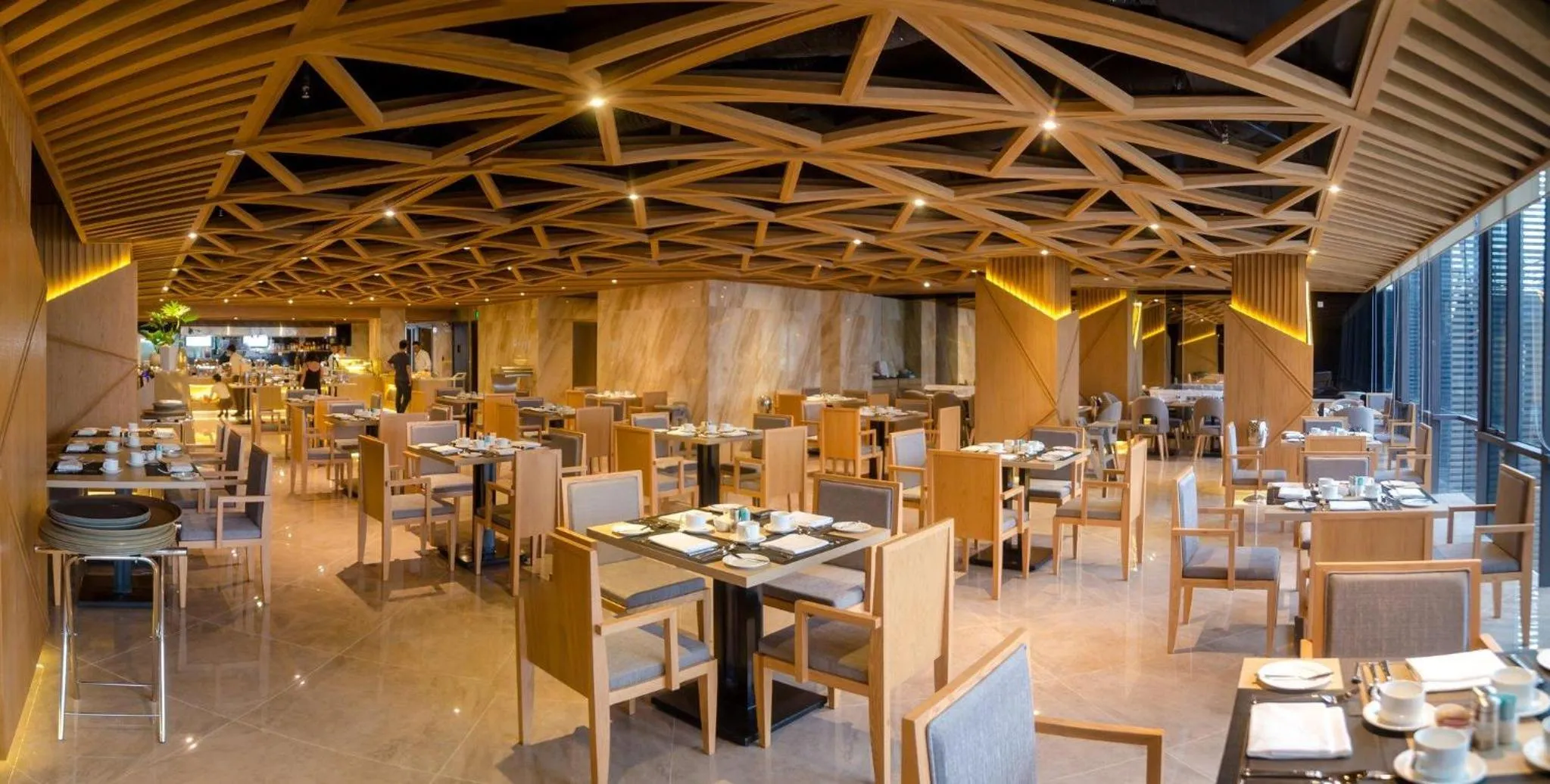 Restaurant/places to eat in Alana Nha Trang Beach Hotel