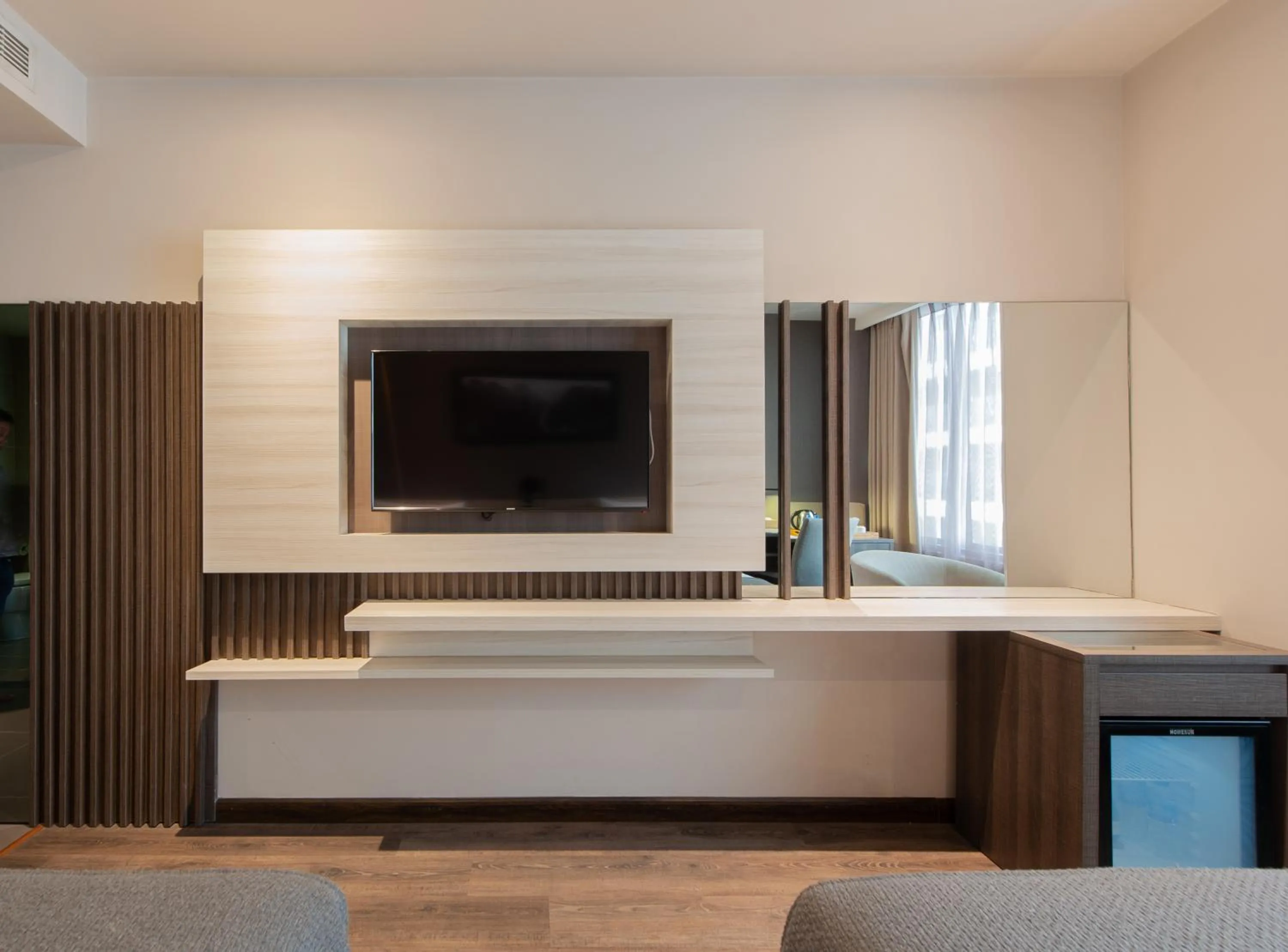 TV and multimedia in Alana Nha Trang Beach Hotel