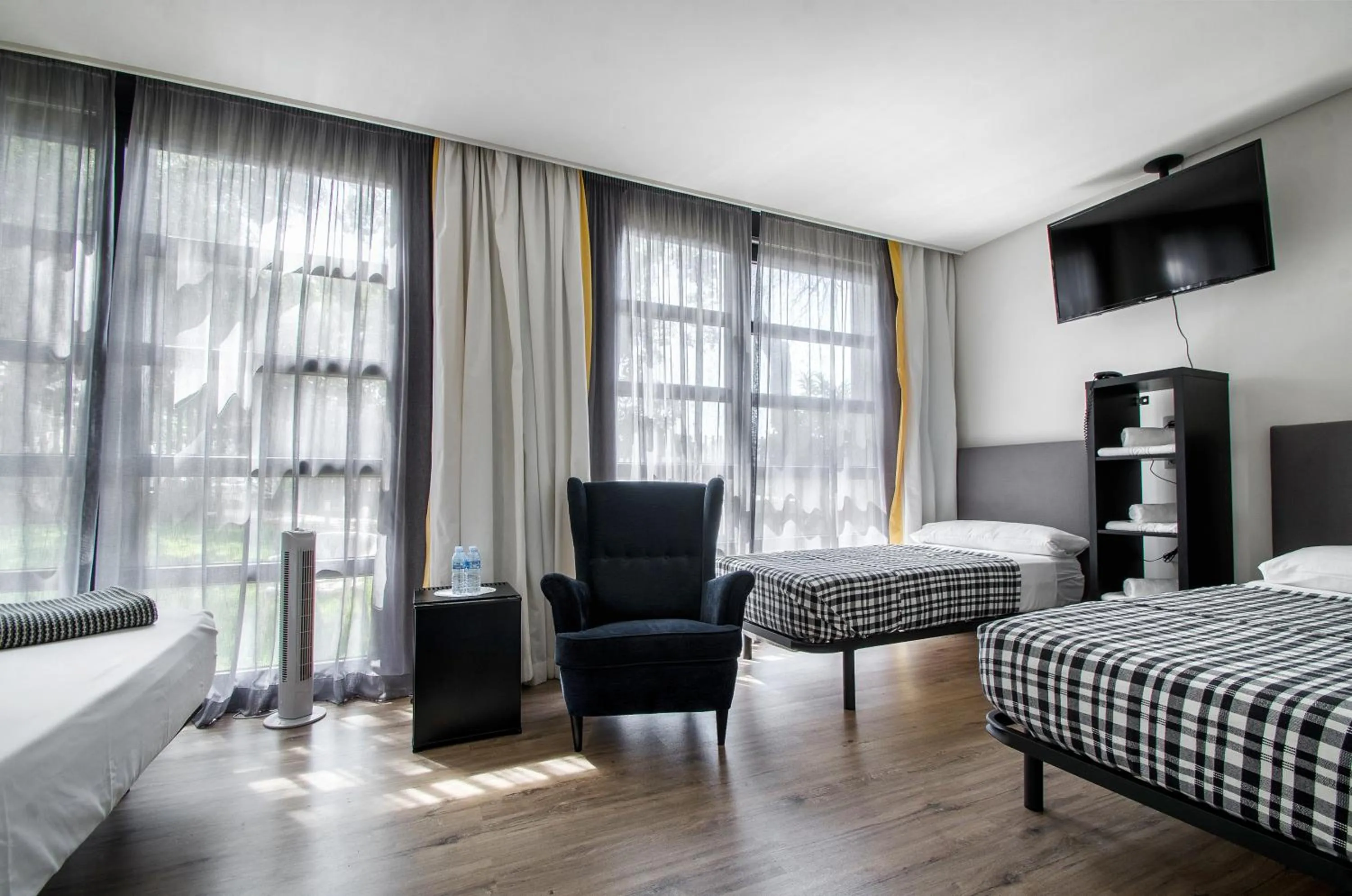 Bed in Royal Tennis Club