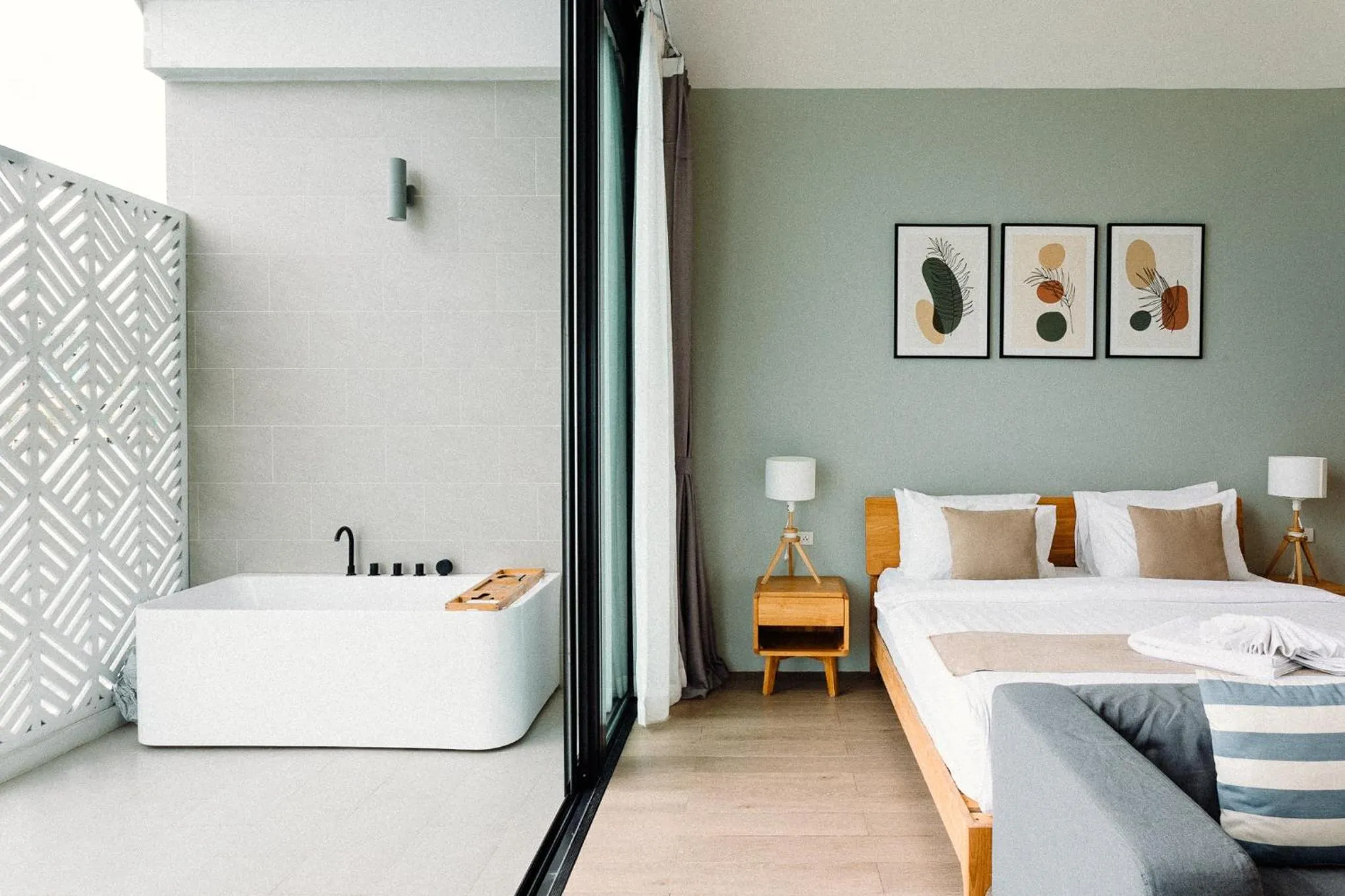 Bed in Baan Tah On The Sea