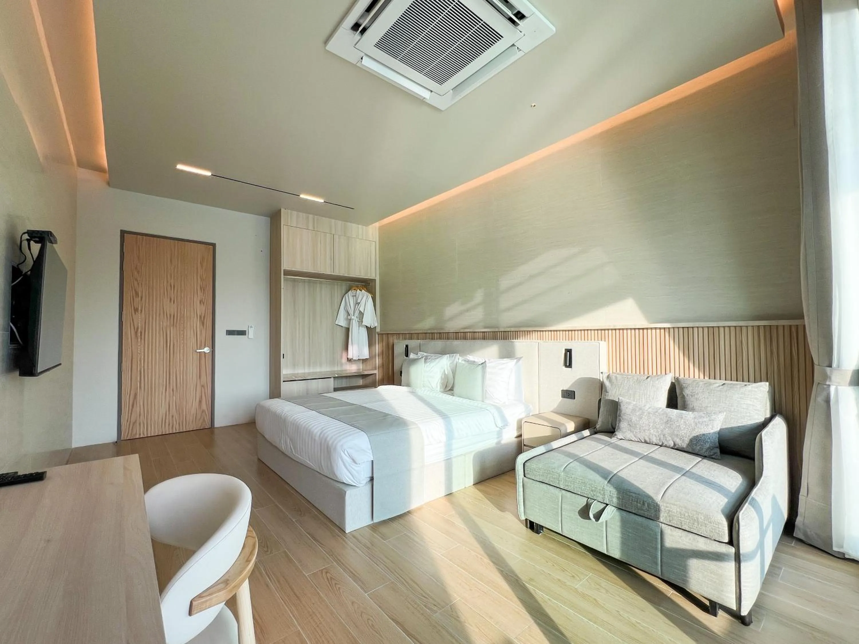 Bed in Baan Tah On The Sea