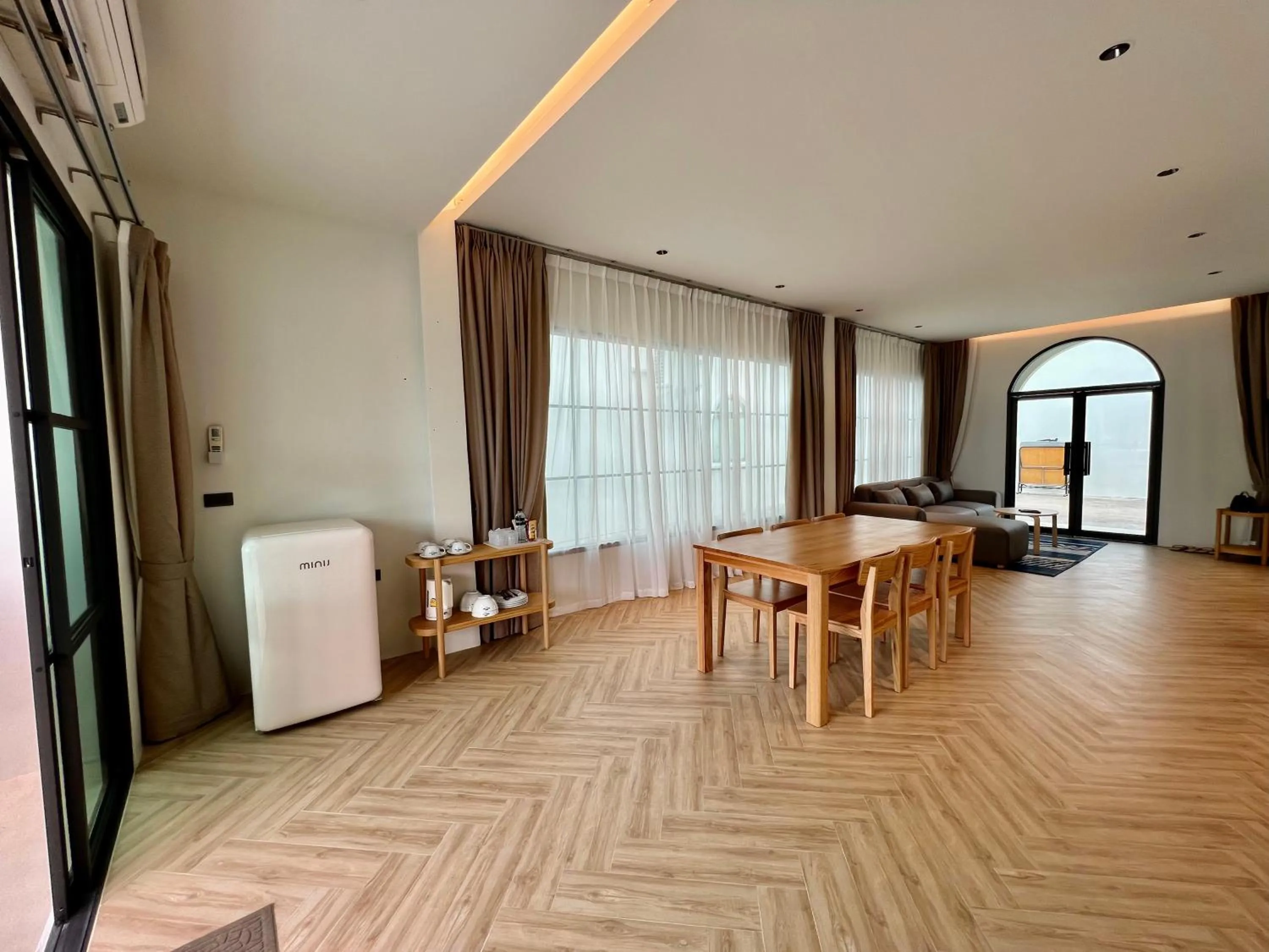 Living room in Baan Tah On The Sea