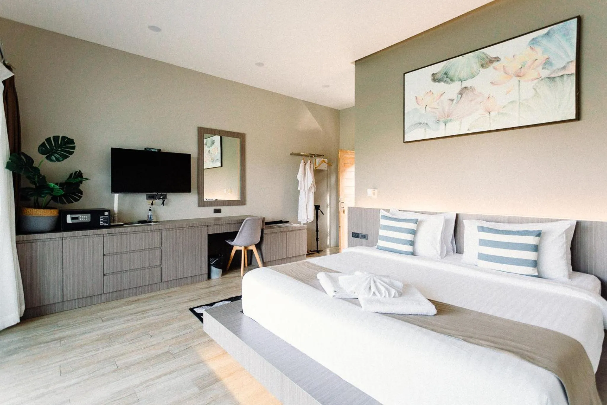 Bed in Baan Tah On The Sea