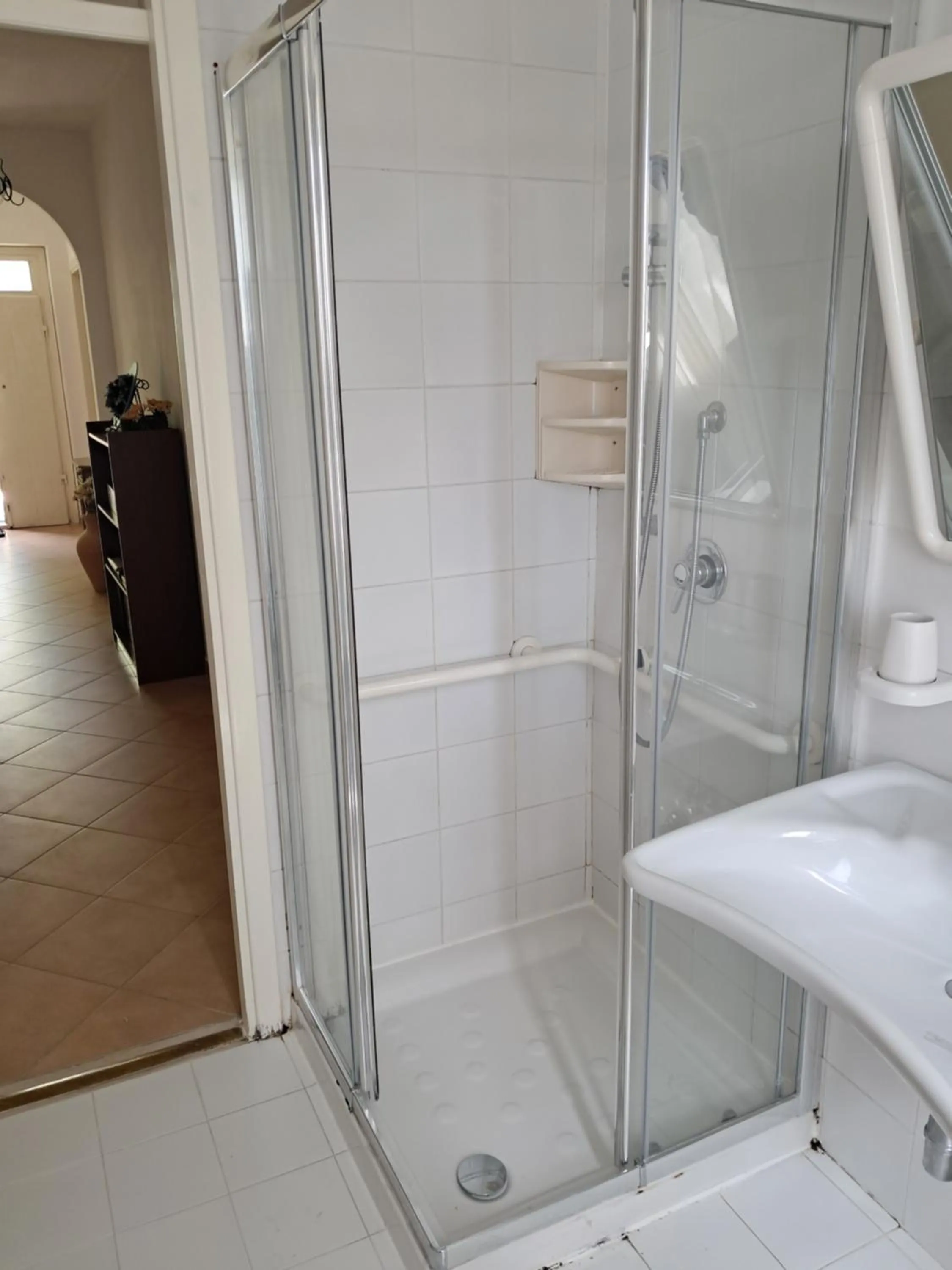 Bathroom in Castello Di Giomici