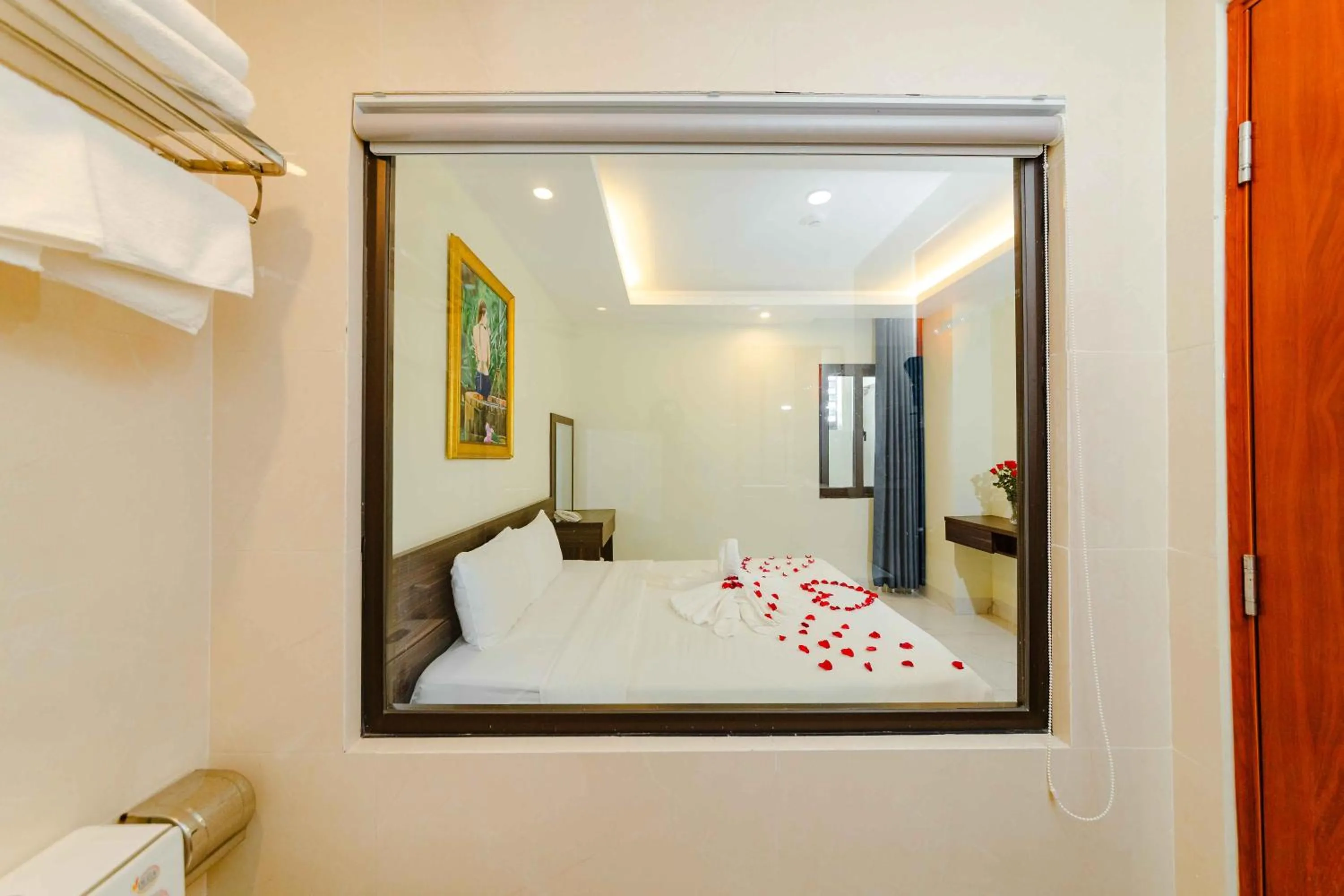Bed in Sin OAE