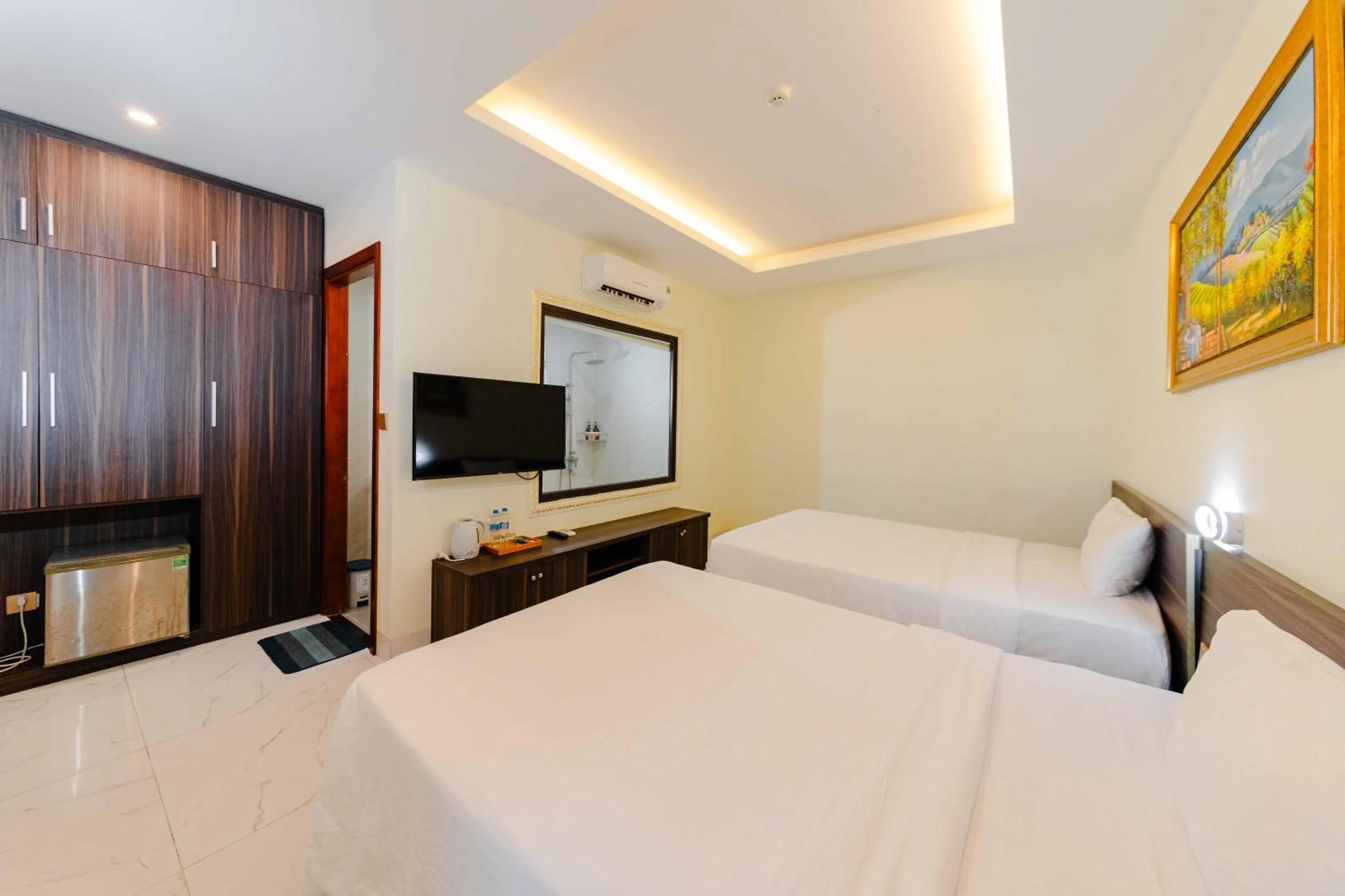 TV and multimedia, Bed in Sin OAE