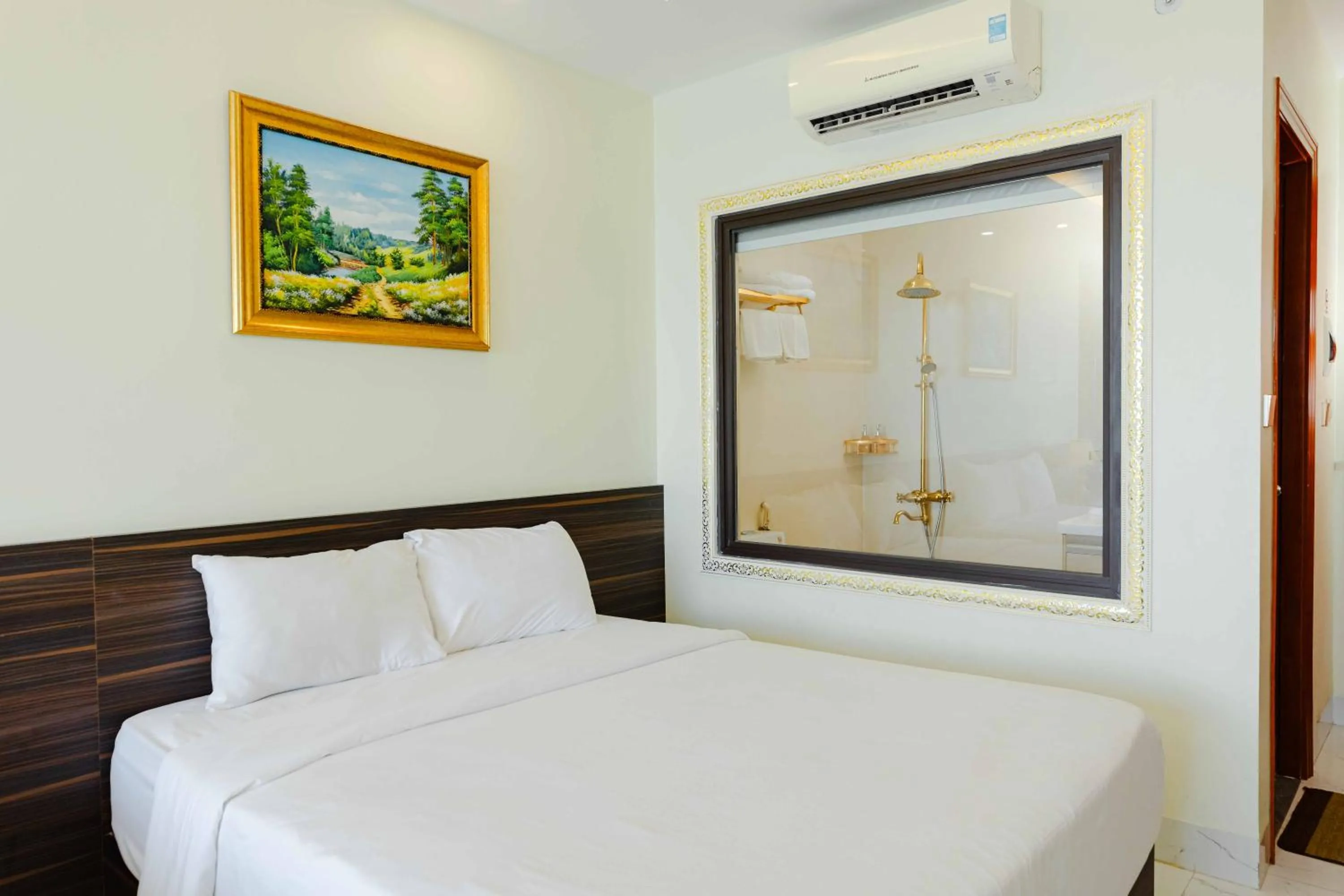 Bed in Sin OAE