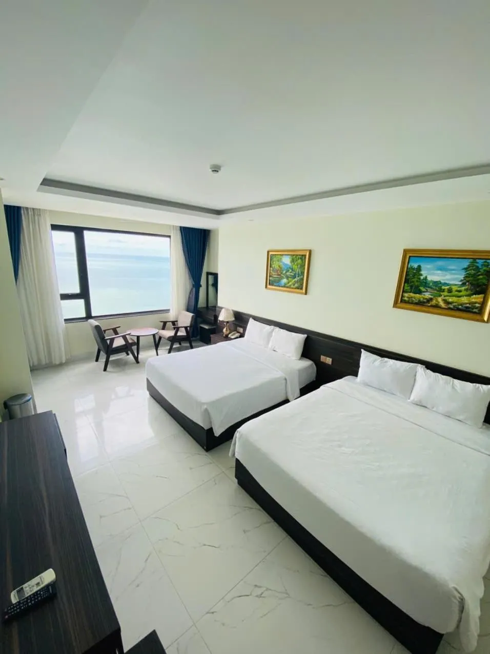 Bed in Sin OAE
