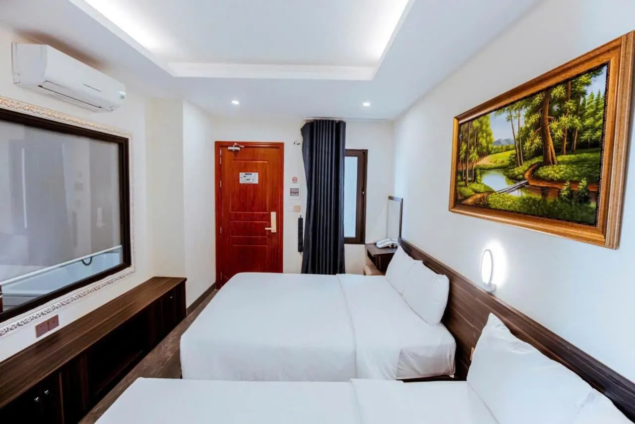 Photo of the whole room, Bed in Sin OAE