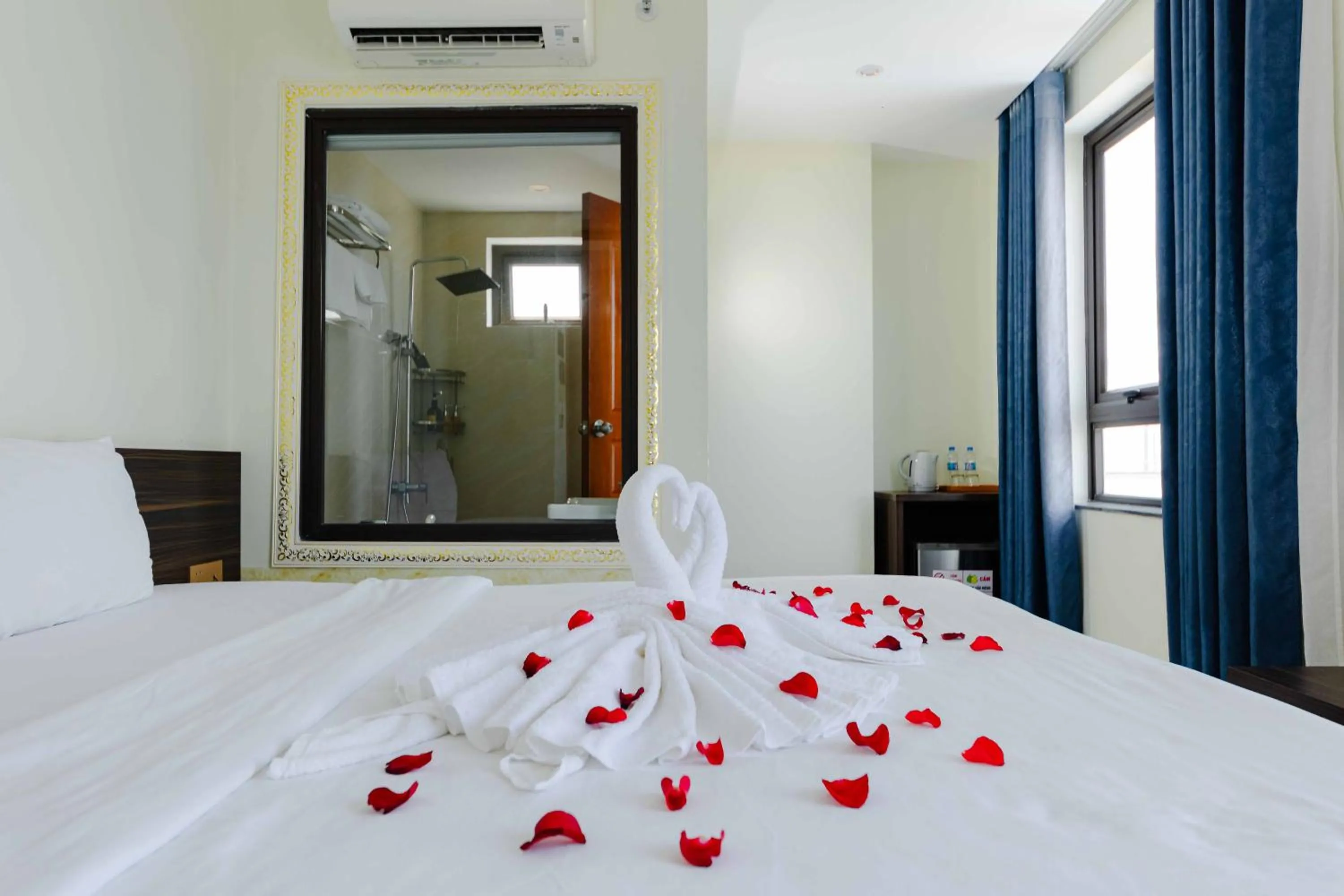 Bed in Sin OAE