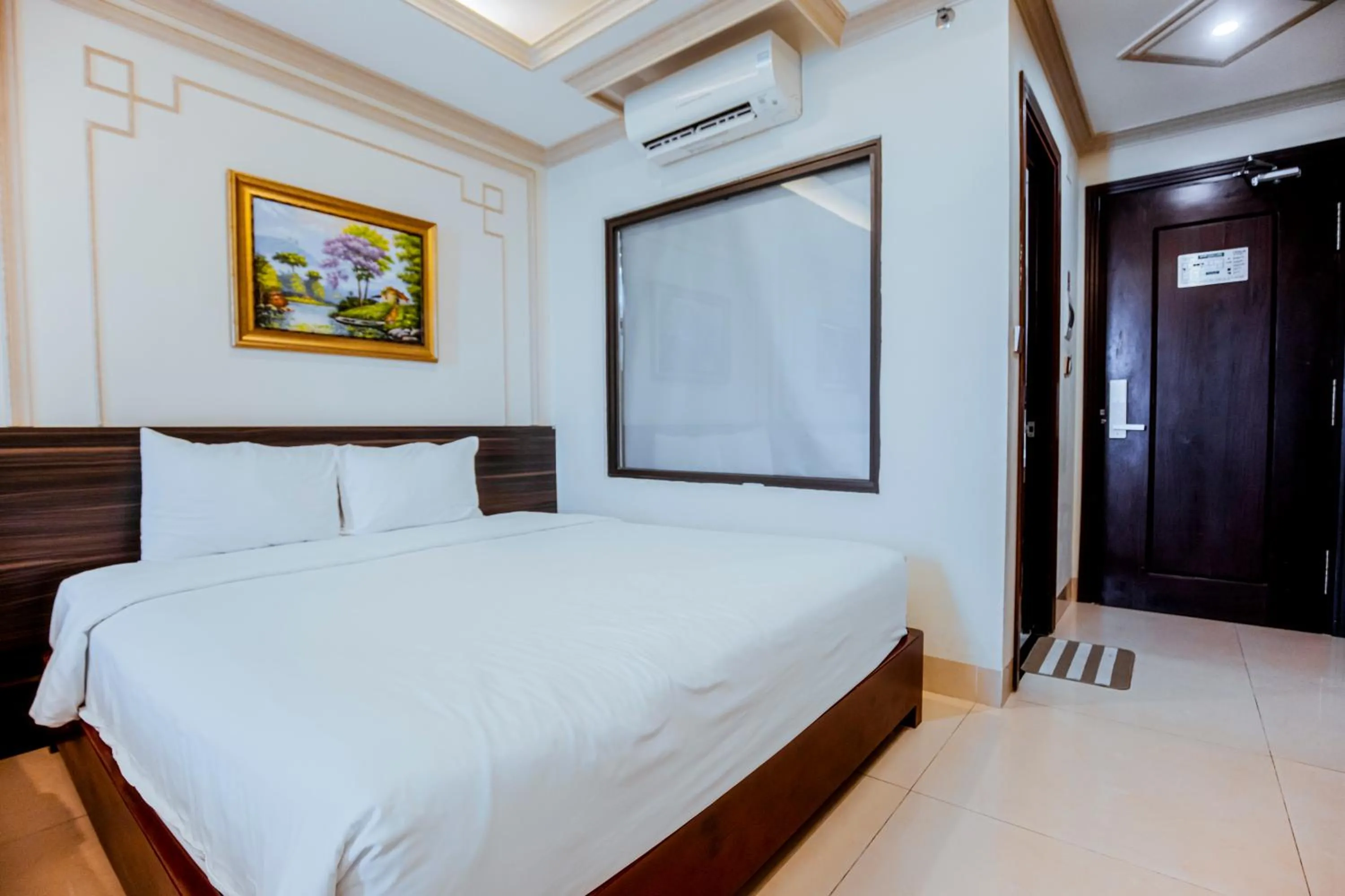 Bed in Sin OAE