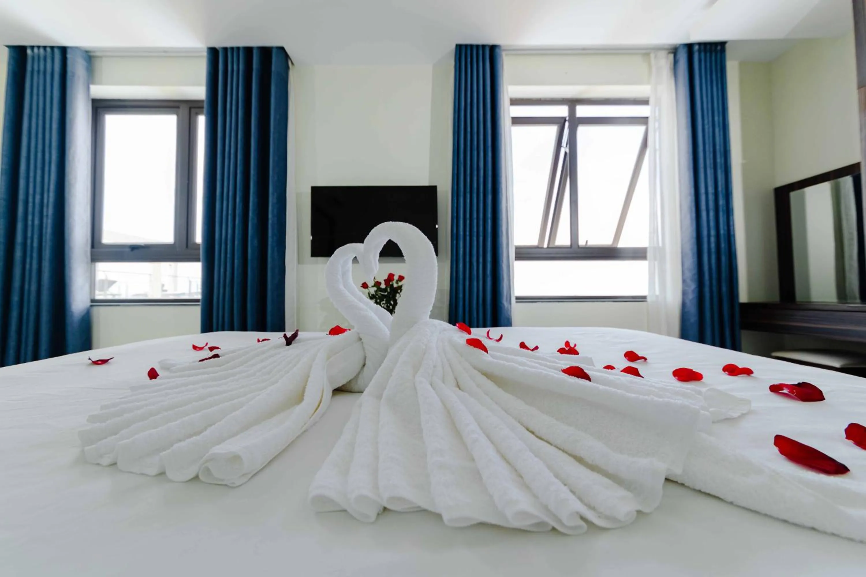 Bed in Sin OAE
