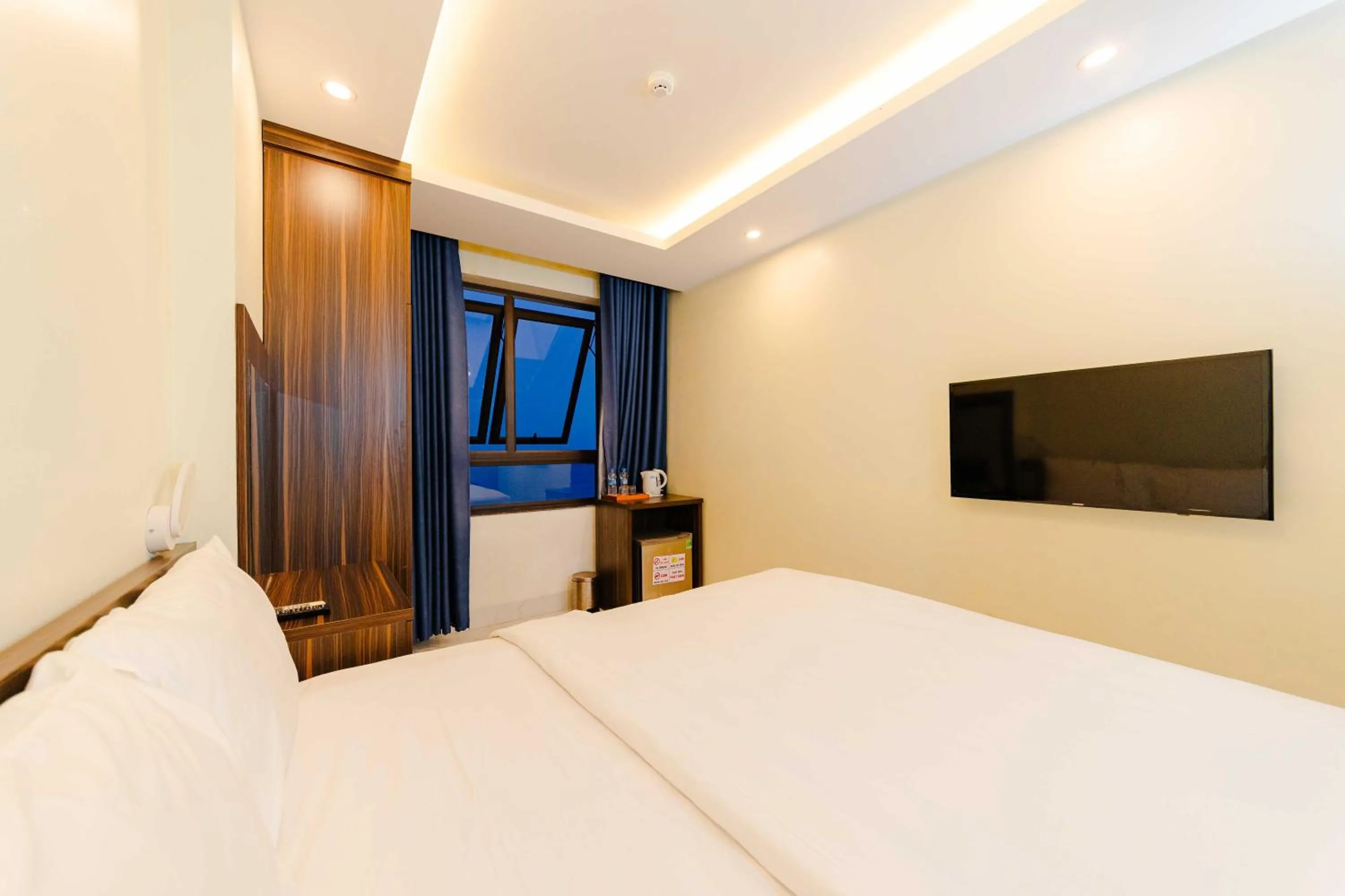 Bedroom, Bed in Sin OAE