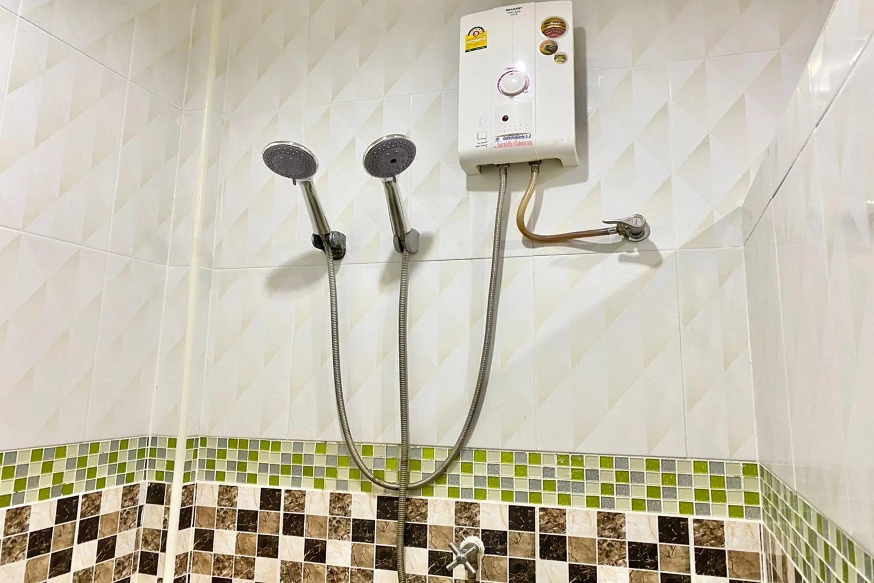 Bathroom in Full House Udon