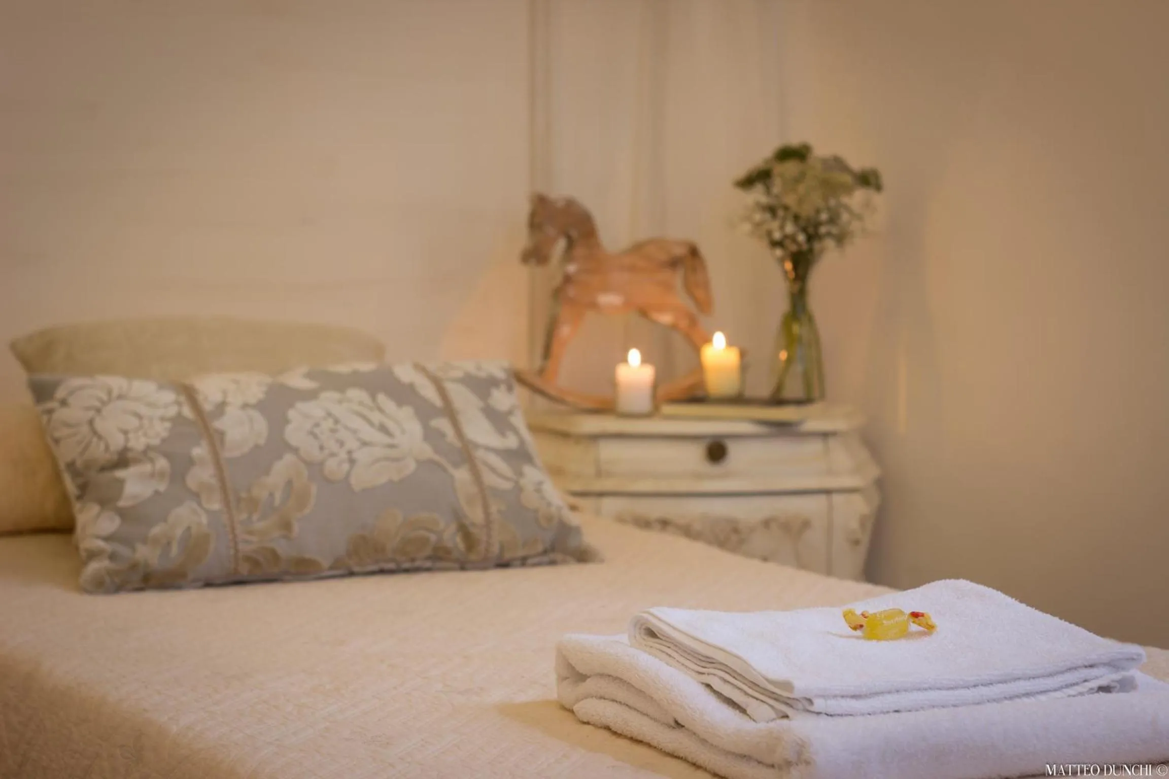 Decorative detail, Bed in B&B Il Cuore