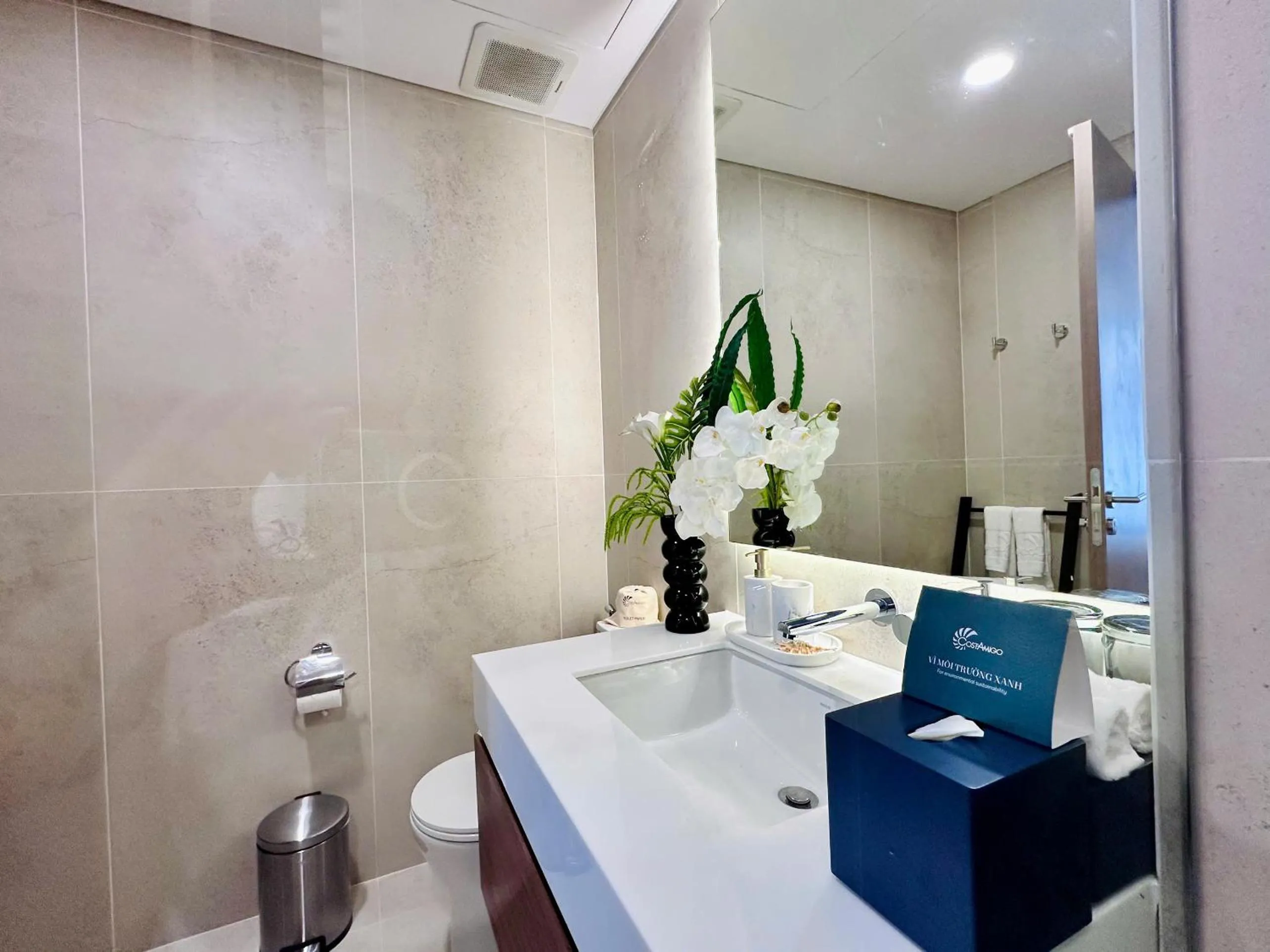 Twin Room with Balcony and Ocean View - Non-Smoking in Costamigo Phan Thiet, BW Premier Collection