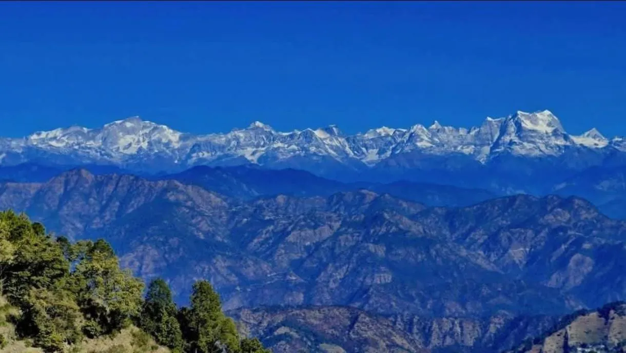 Mountain view in Ai 360 Degree Hotel Lansdowne