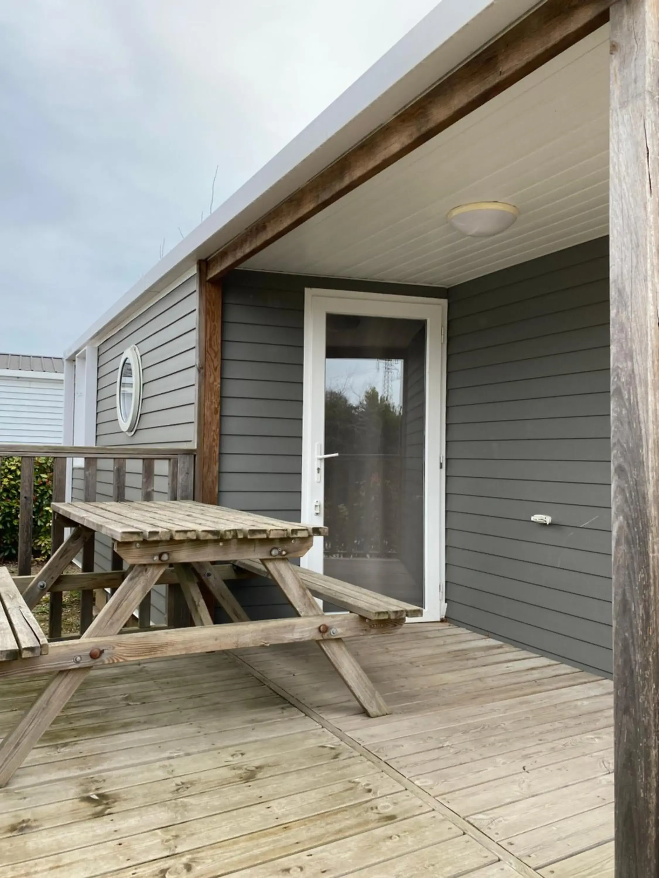 Mobile Home Comfort (6 people) in Camping L' Arlesienne Mobile Home Comfort (6 people) in Camping L' Arlesienne