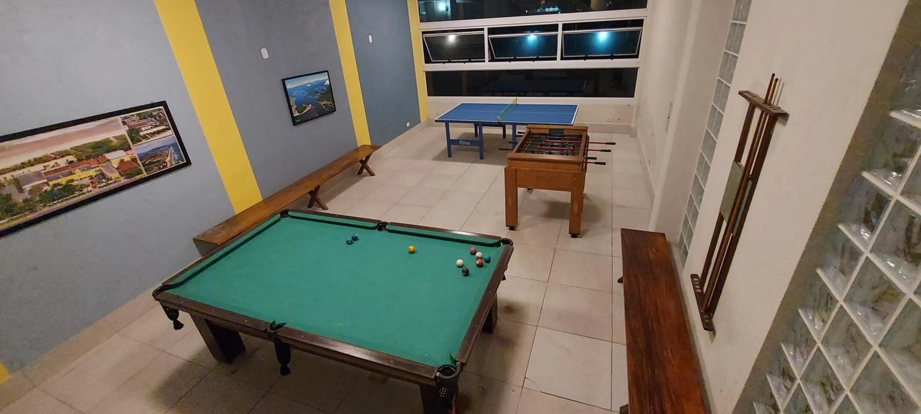 Game Room in Kaakupe Praia Hotel