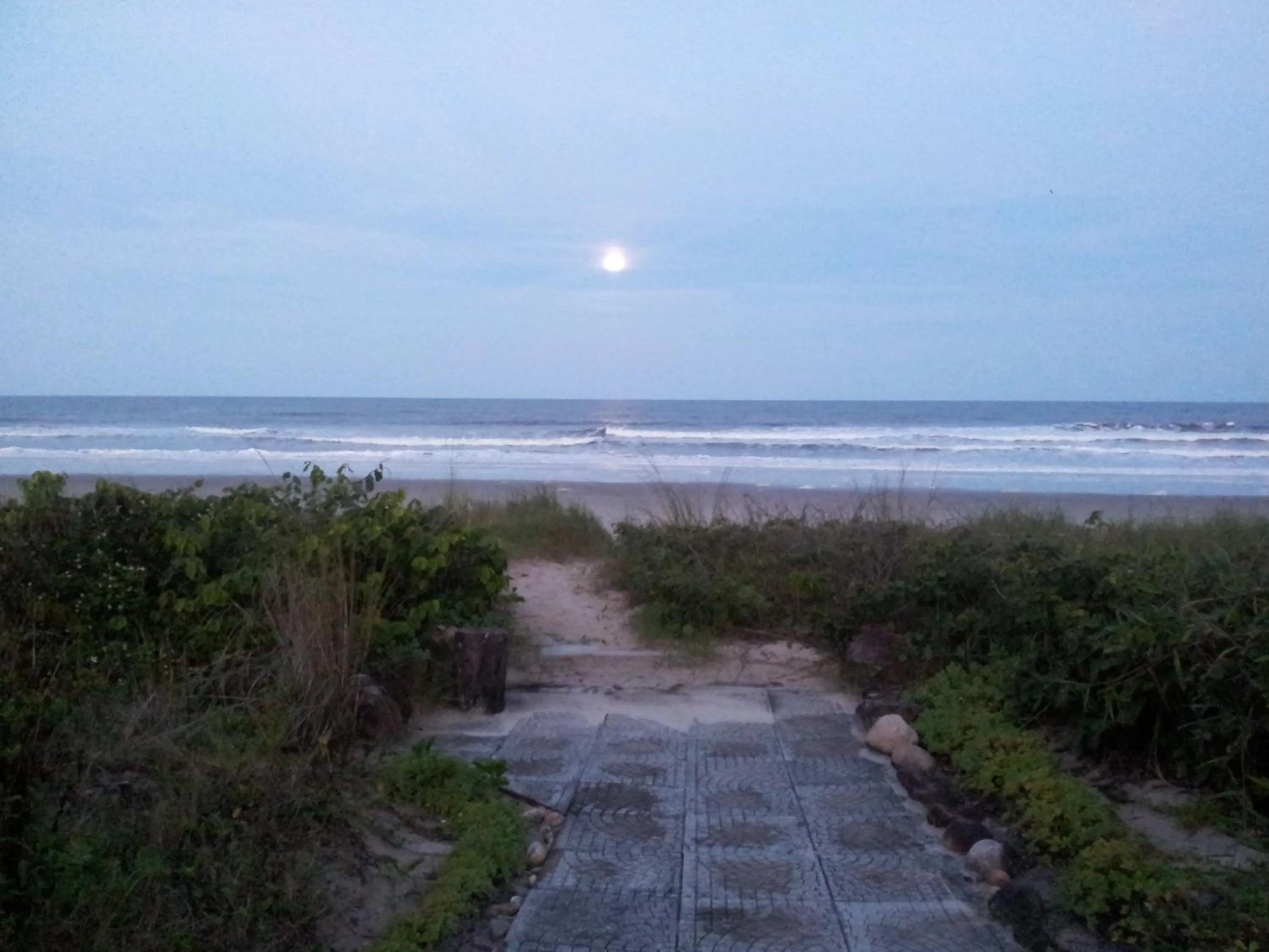 Beach in Kaakupe Praia Hotel