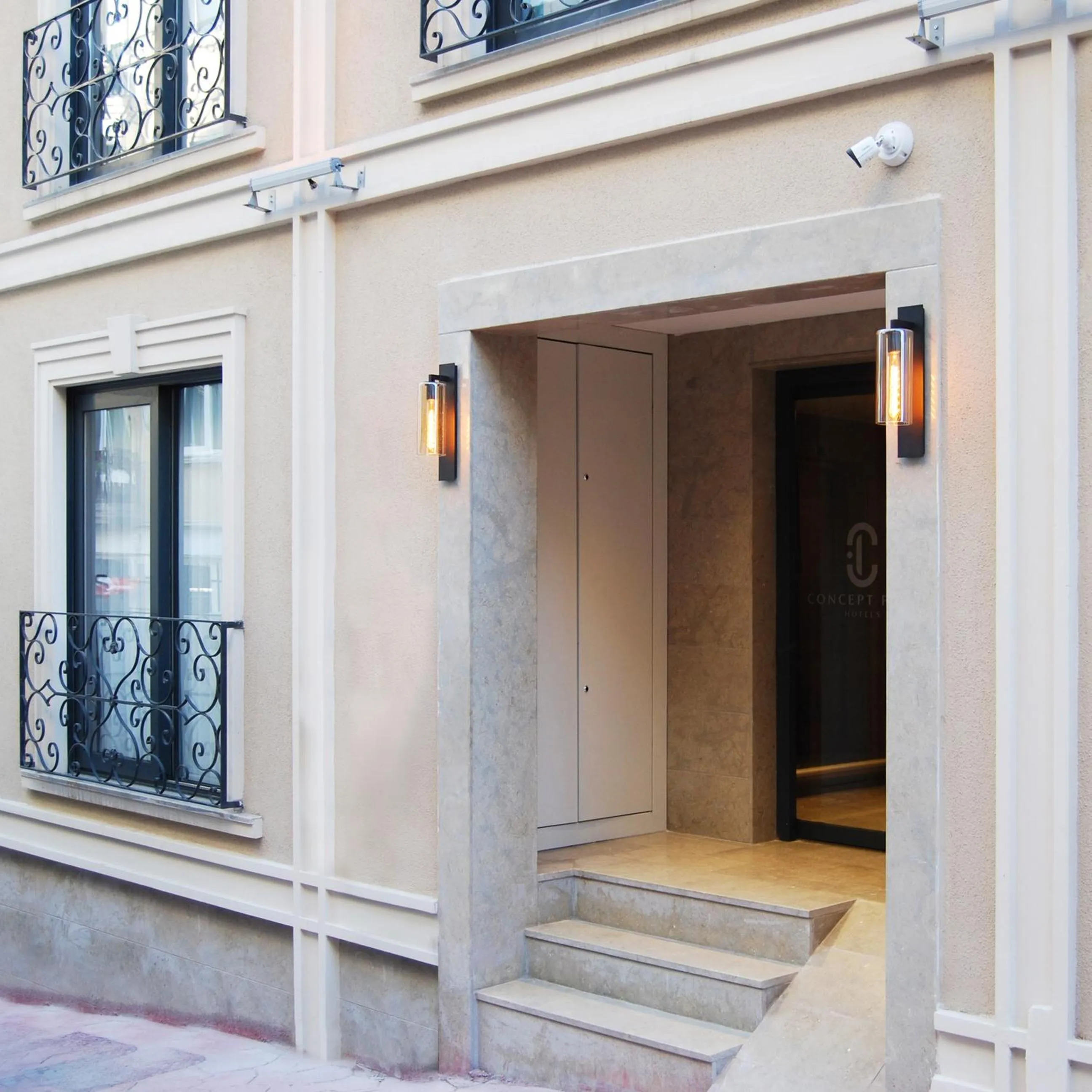 Facade/entrance in CONCEPT PERA Hotel