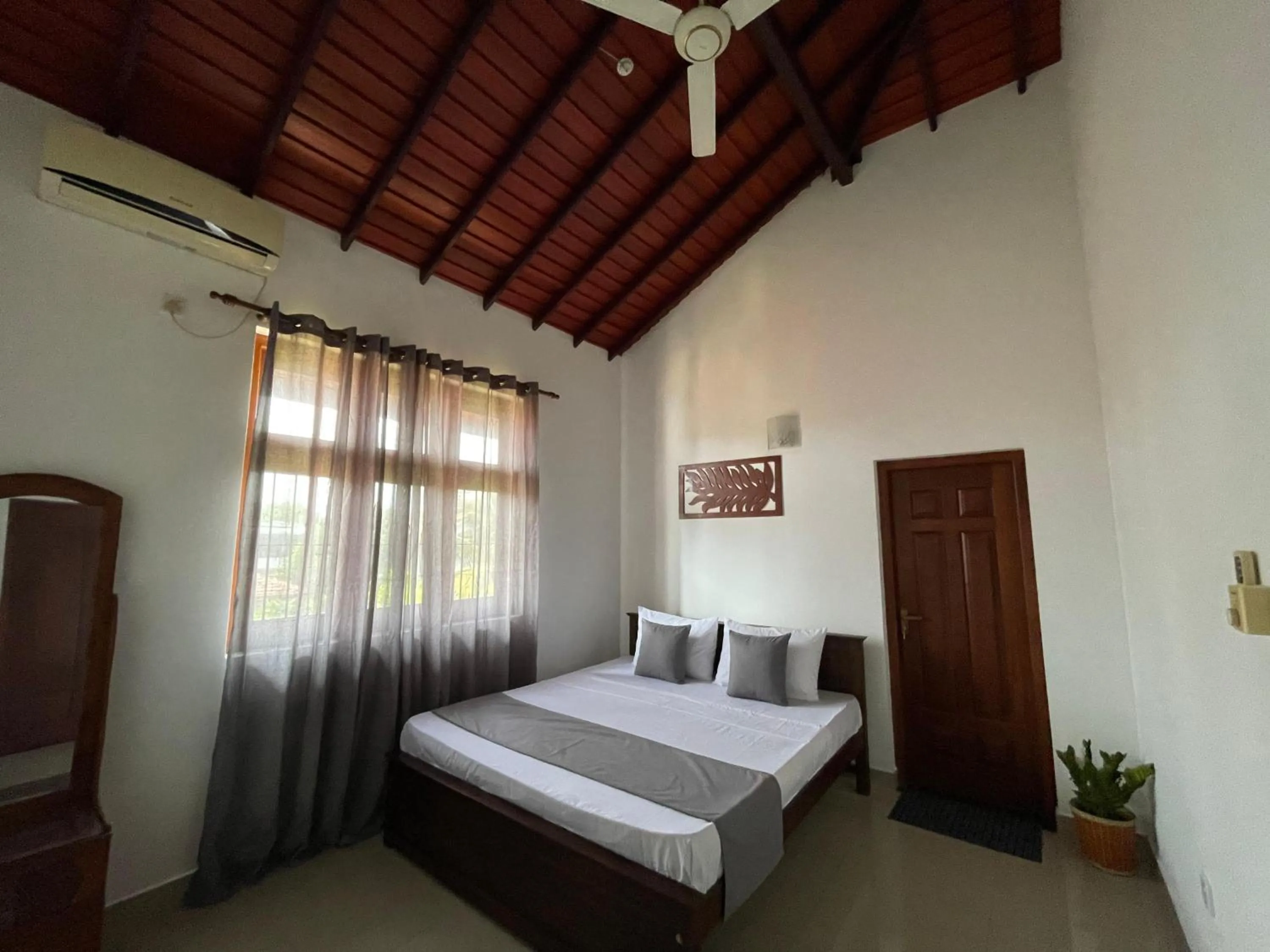 Deluxe Double Room in BlissFam Villa & Hostel