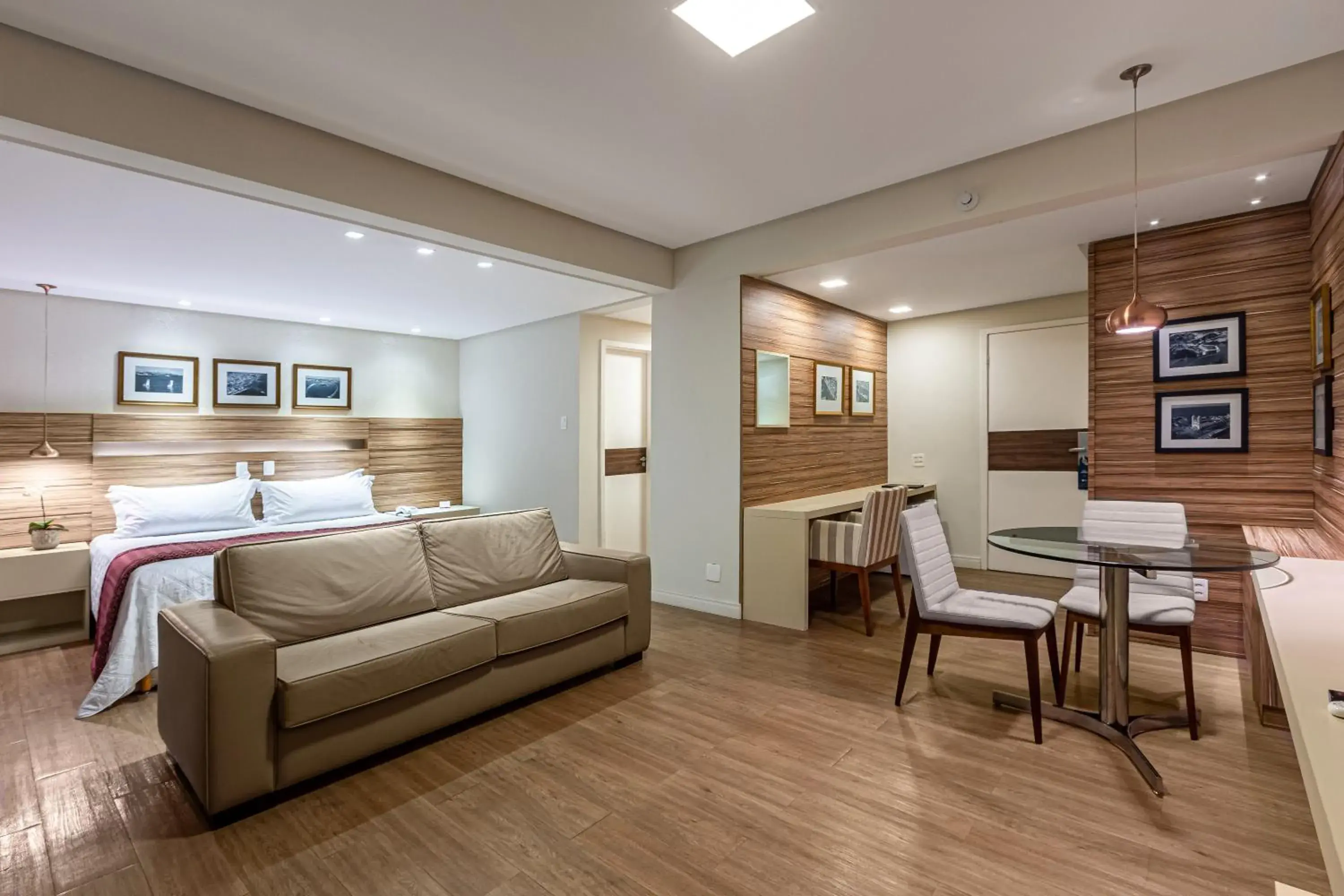 Photo of the whole room, Bed in Hotel Bahia do Sol Photo of the whole room, Bed in Hotel Bahia do Sol