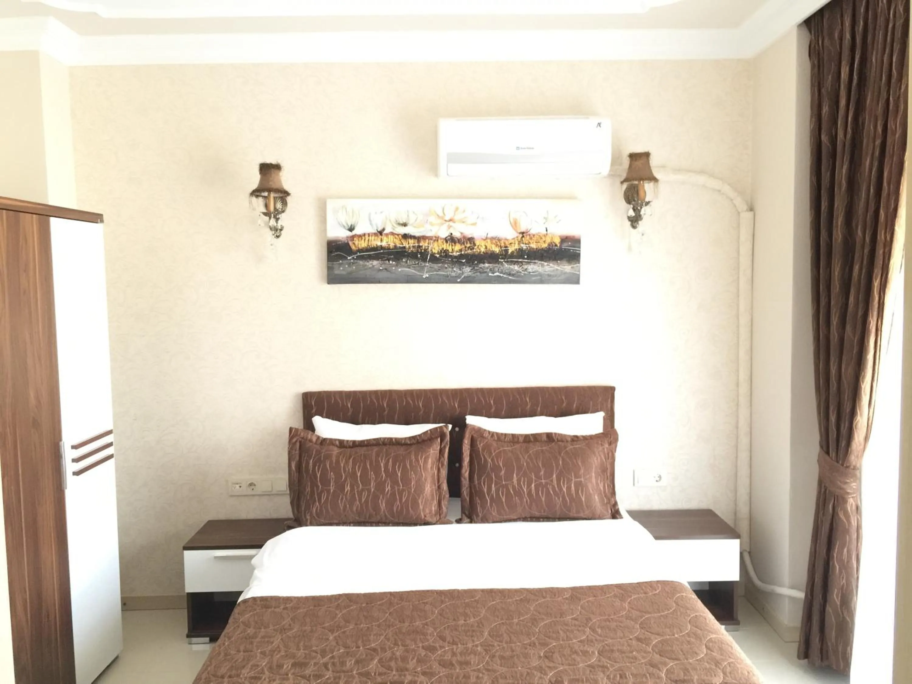 Day, Bed in Geyi̇kli̇ Sunshi̇ne Hotel