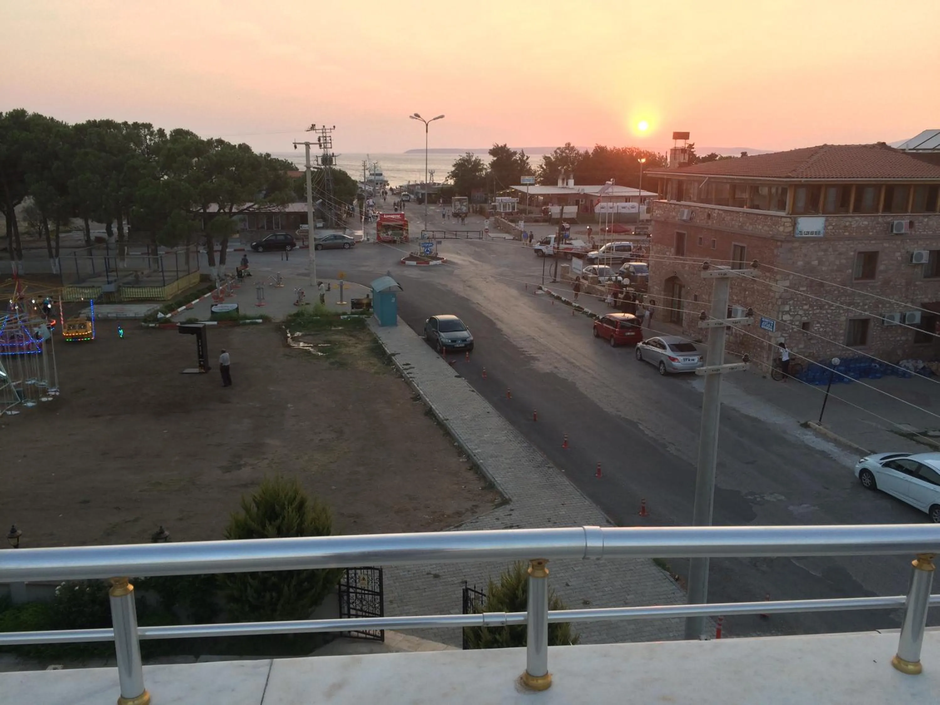 Property building in Geyi̇kli̇ Sunshi̇ne Hotel