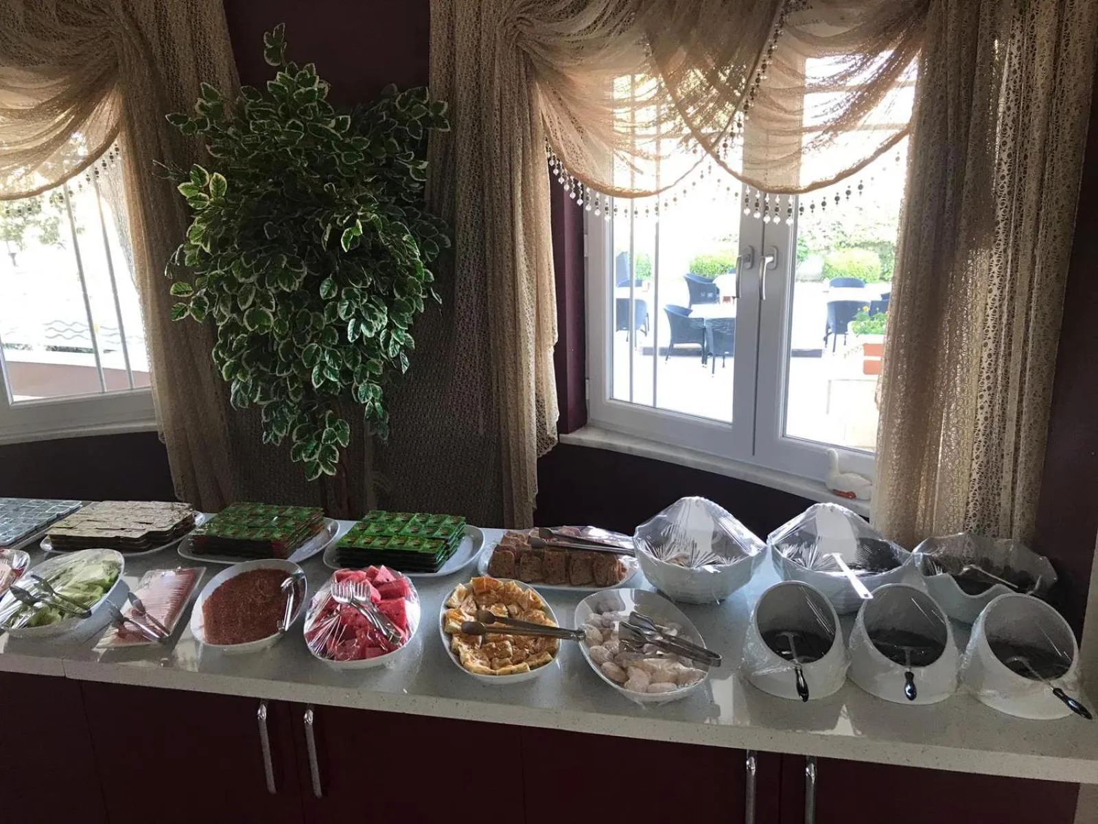 Geyi̇kli̇ Sunshi̇ne Hotel