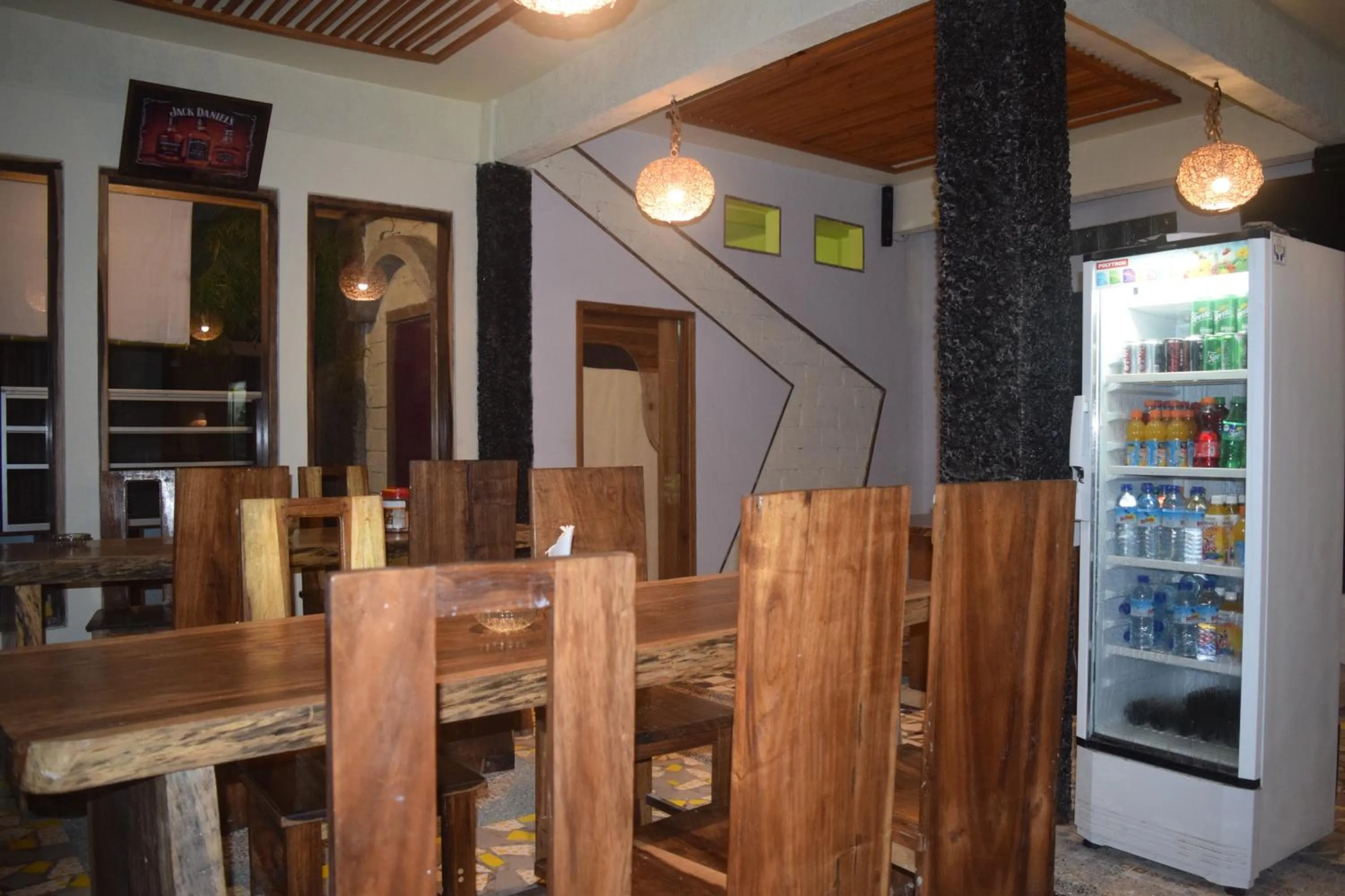 Communal lounge/ TV room in Panda Cottage