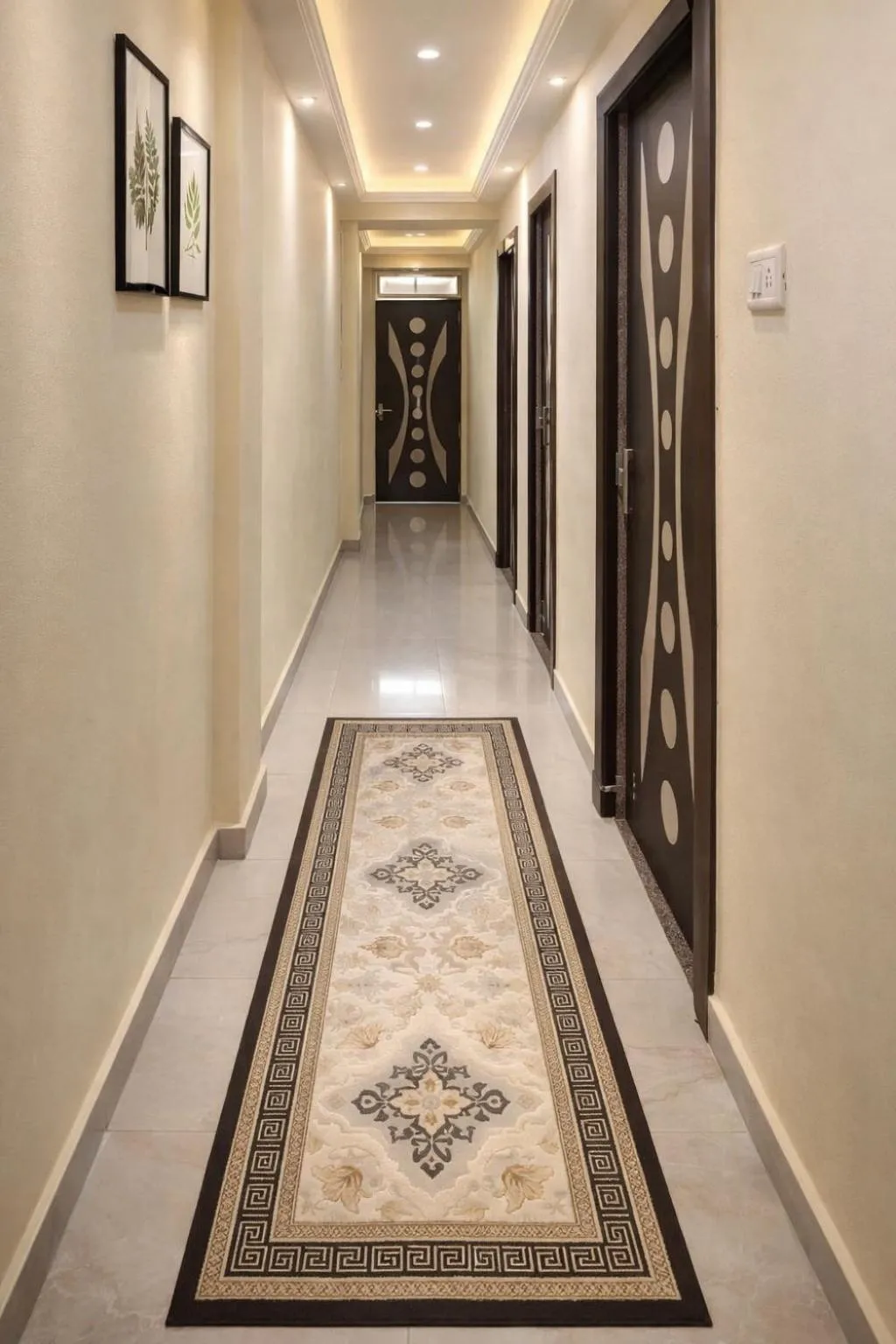 Hotel Shivoham