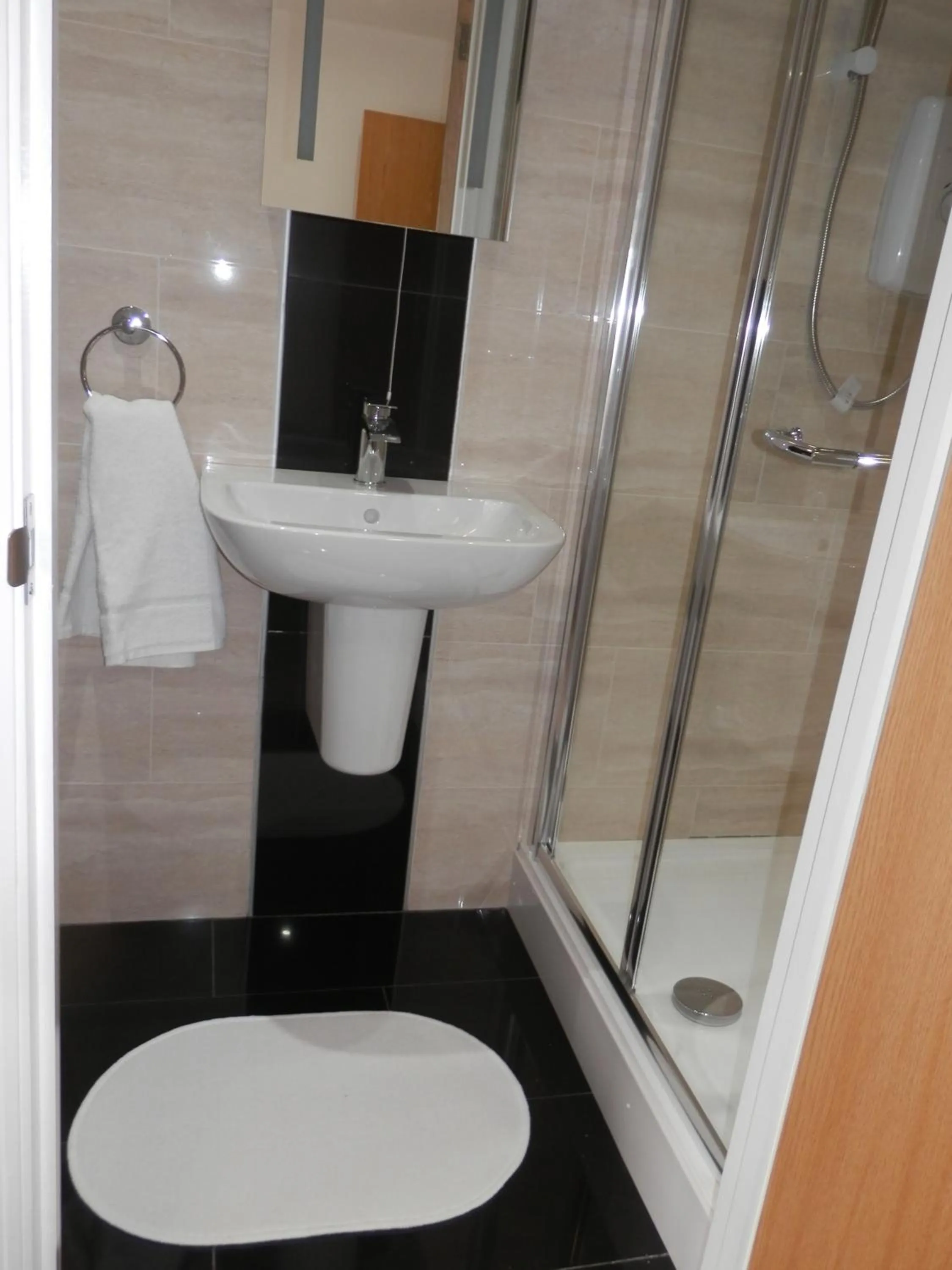 Bathroom in Heathrow Travellers Hub