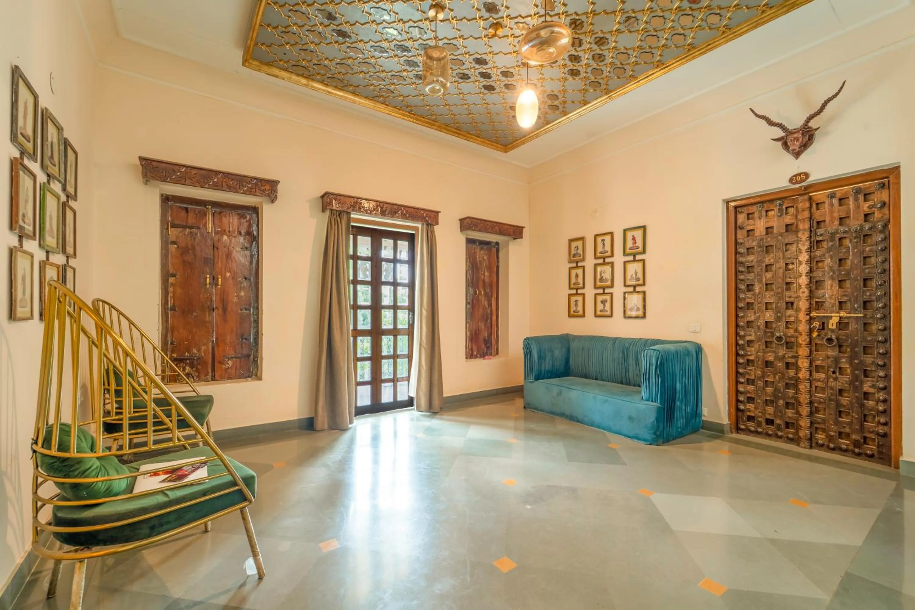 Living room in The Royal Retreat Resort & Spa