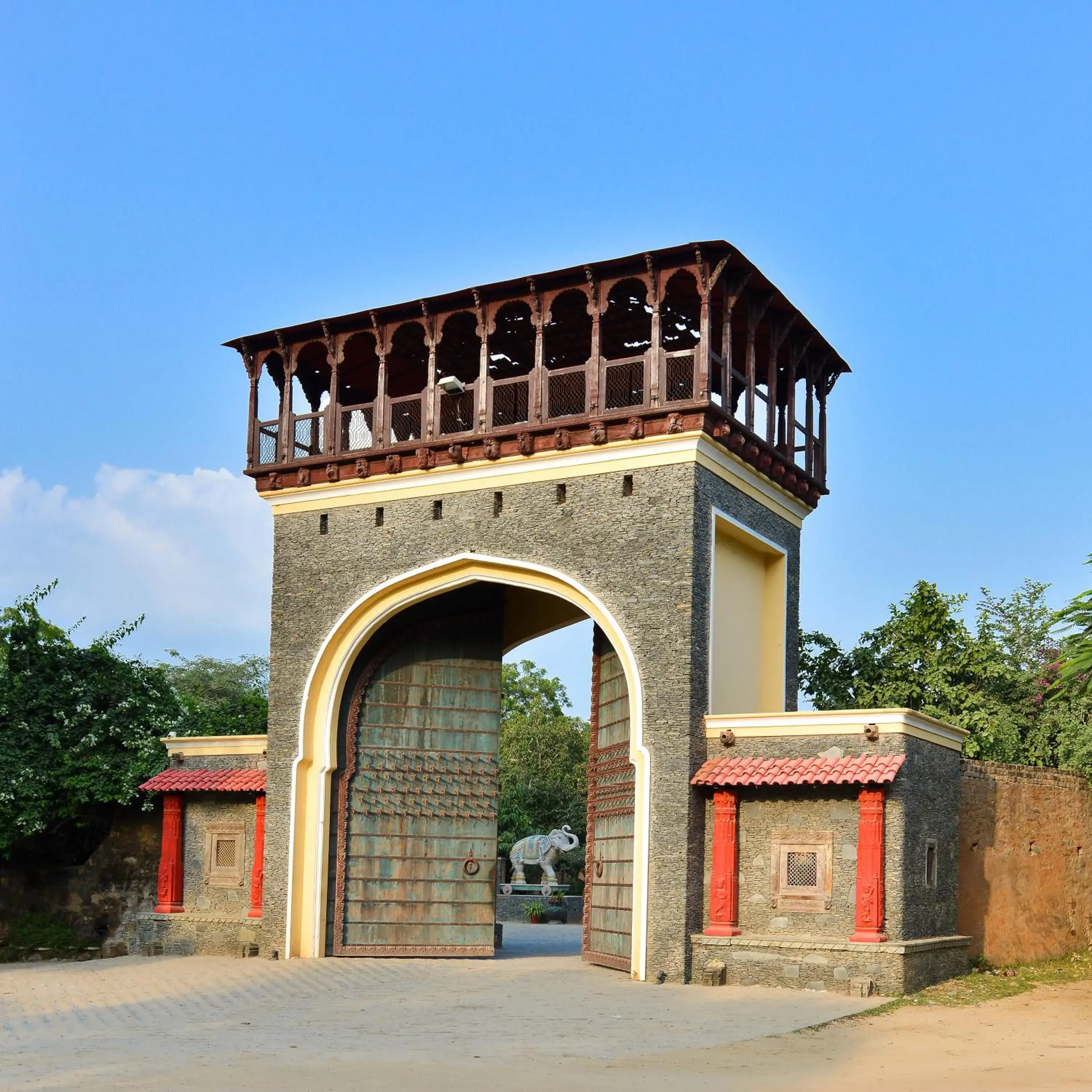 Facade/entrance in The Royal Retreat Resort & Spa Facade/entrance in The Royal Retreat Resort & Spa
