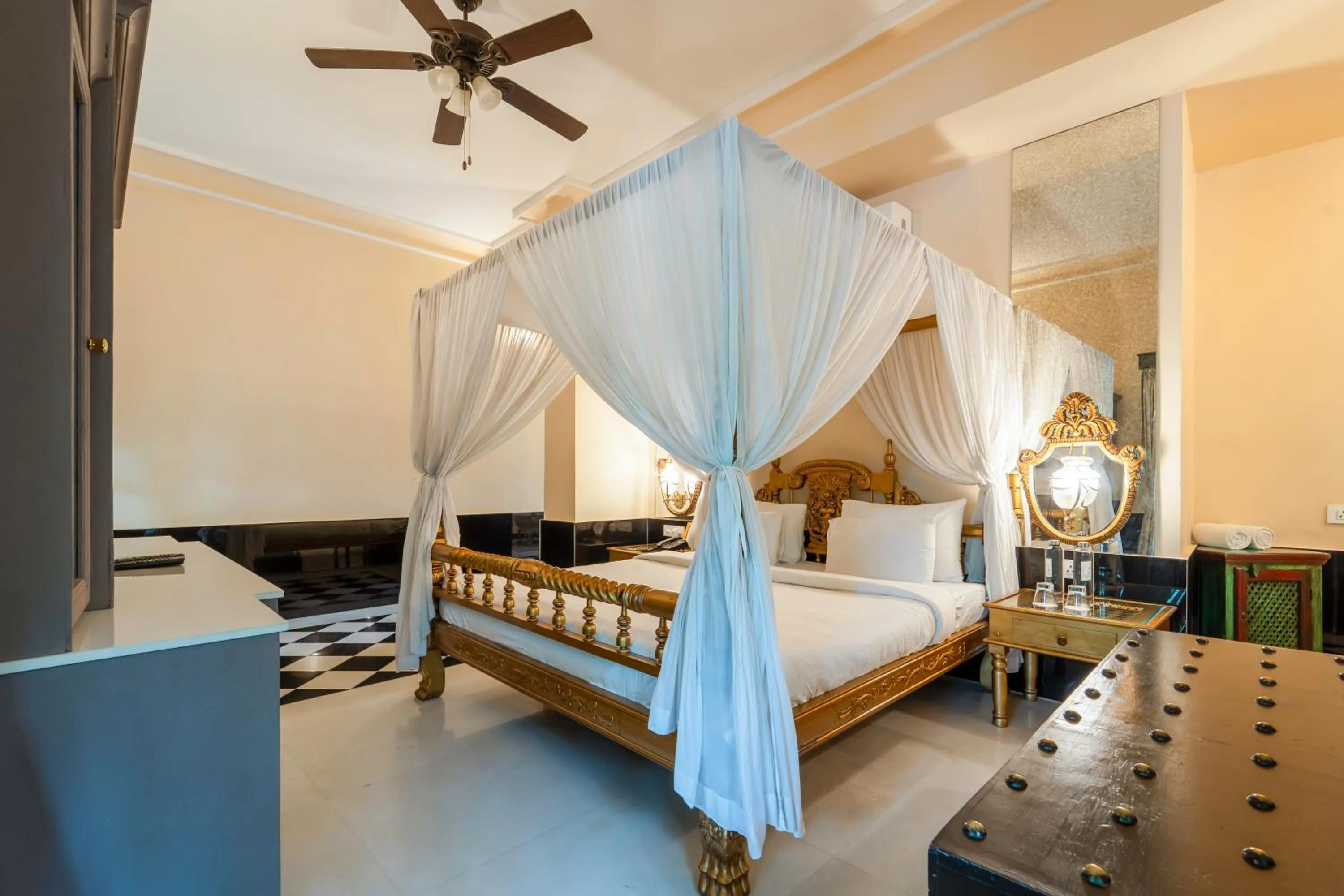 Bathroom in The Royal Retreat Resort & Spa